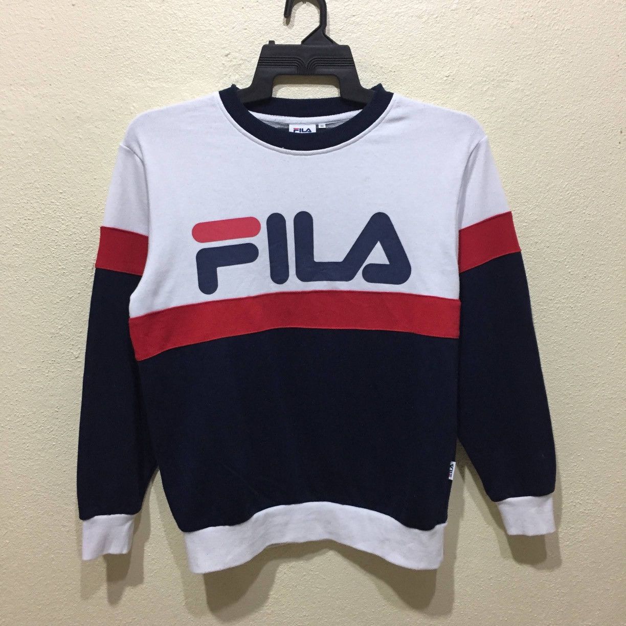 Rare Fila Sweatshirt Fila Small Logo Embroidery Women Spell Out