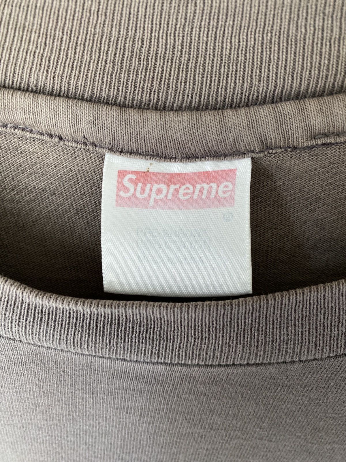 Supreme Vintage 1999 Supreme Dots Tshirt Size US L / EU 52-54 / 3 - 7 Thumbnail