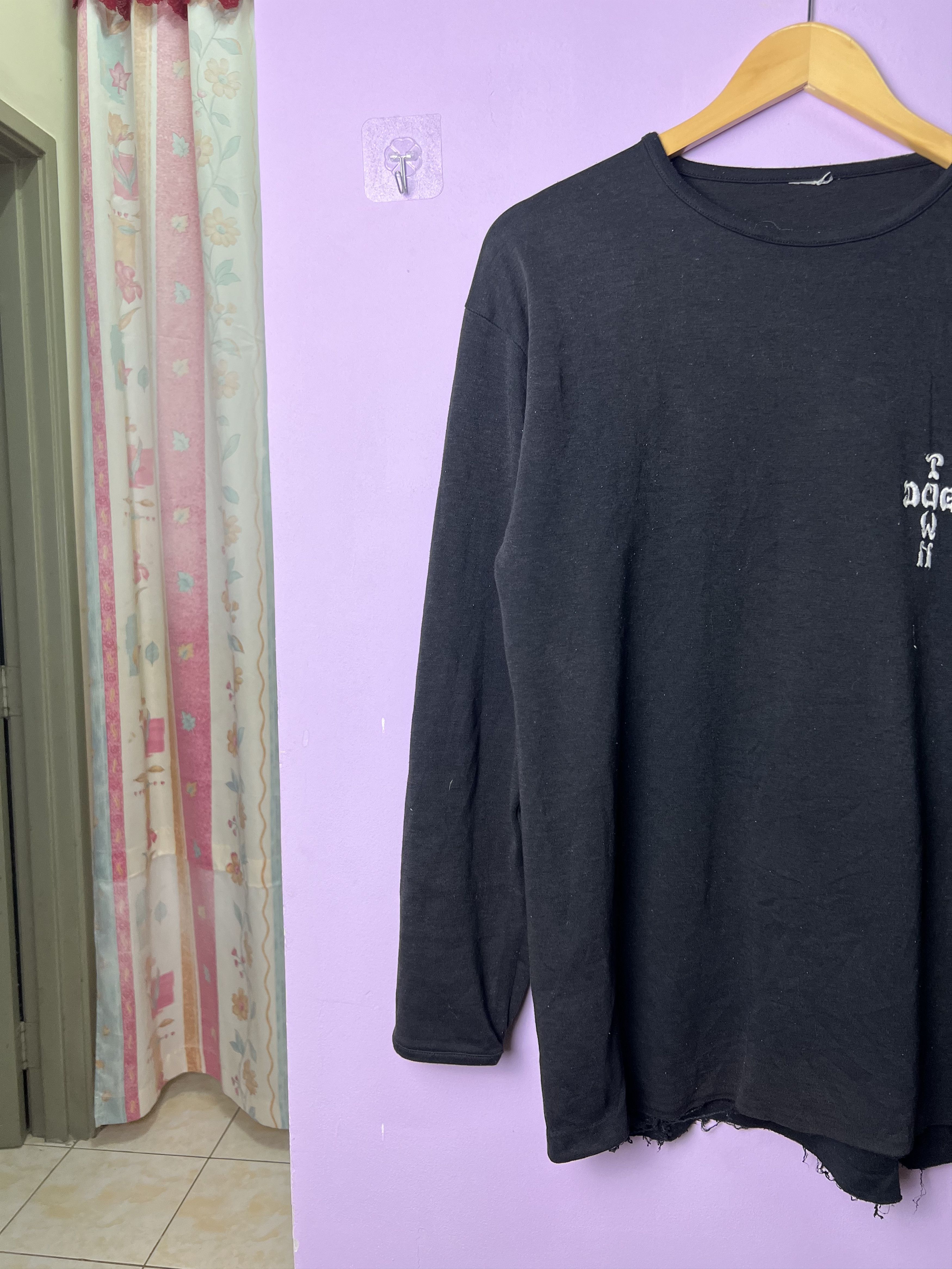 Dogtown 🔥Distressed Dogtown Long Sleeves Tees Size US M / EU 48-50 / 2 - 3 Thumbnail
