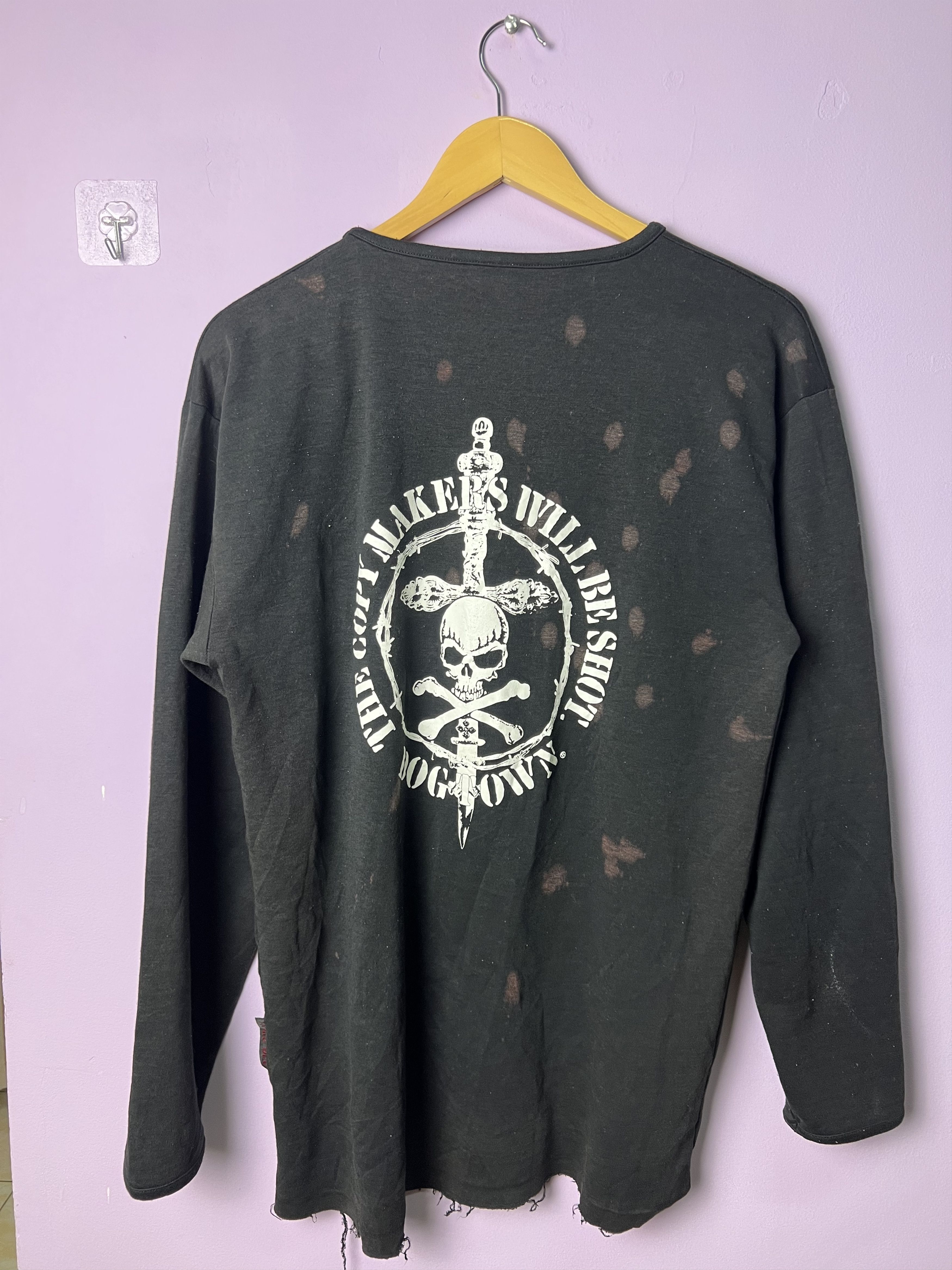Dogtown 🔥Distressed Dogtown Long Sleeves Tees Size US M / EU 48-50 / 2 - 1 Thumbnail
