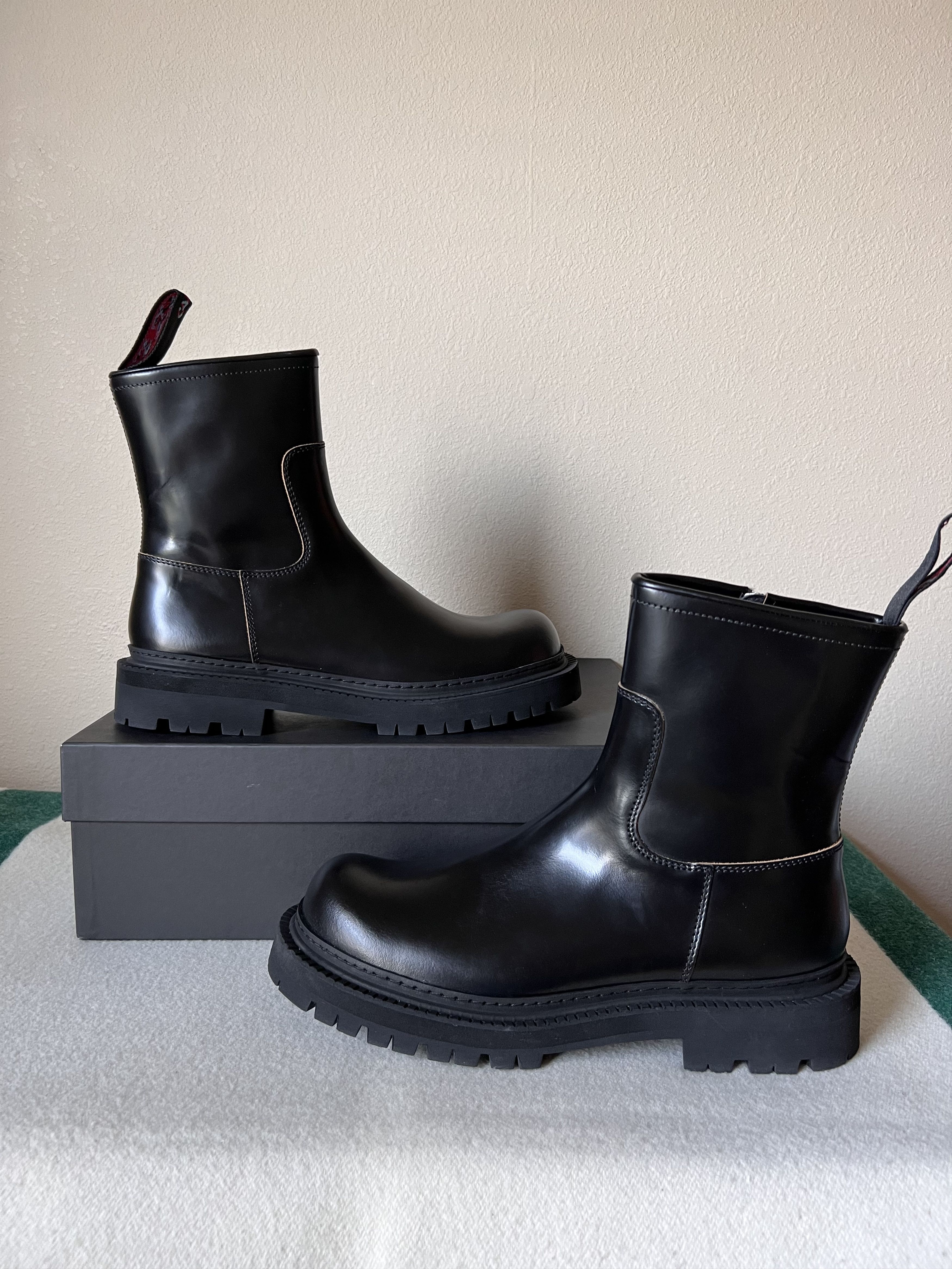 CamperLab CamperLab EKI Leather Boots in Black Size US 12 / EU 45 - 2 Thumbnail