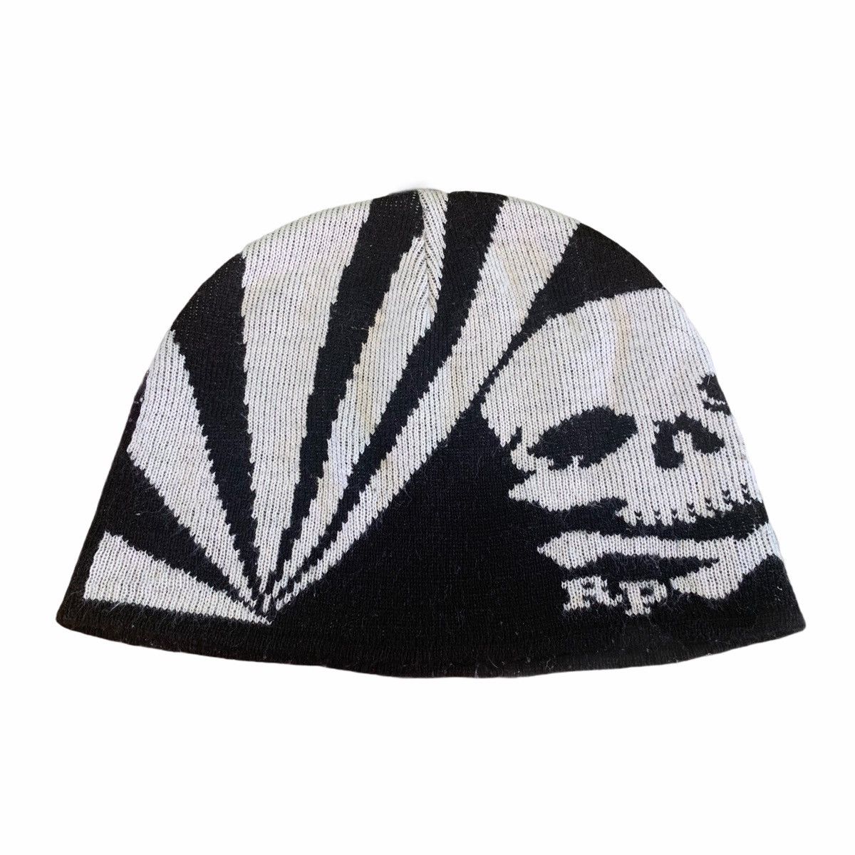 Vintage Vintage Skull Beanie Snow Cap Inspired By Undercover Skull Size ONE SIZE - 10 Thumbnail