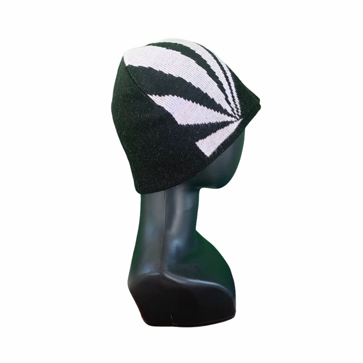 Vintage Vintage Skull Beanie Snow Cap Inspired By Undercover Skull Size ONE SIZE - 7 Thumbnail