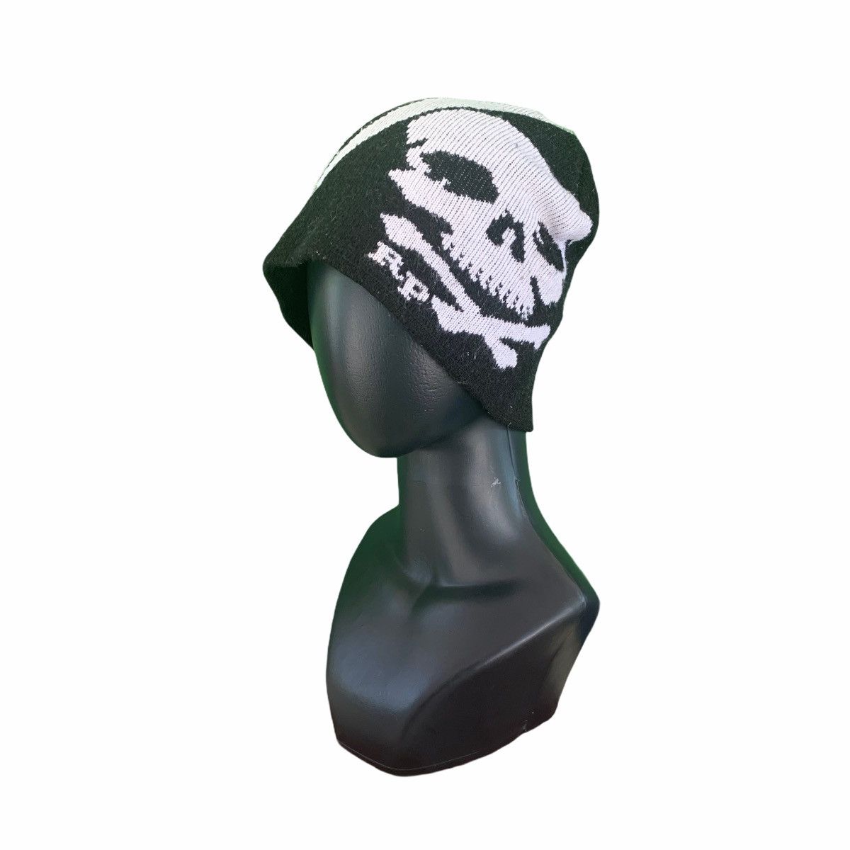 Vintage Vintage Skull Beanie Snow Cap Inspired By Undercover Skull Size ONE SIZE - 1 Thumbnail