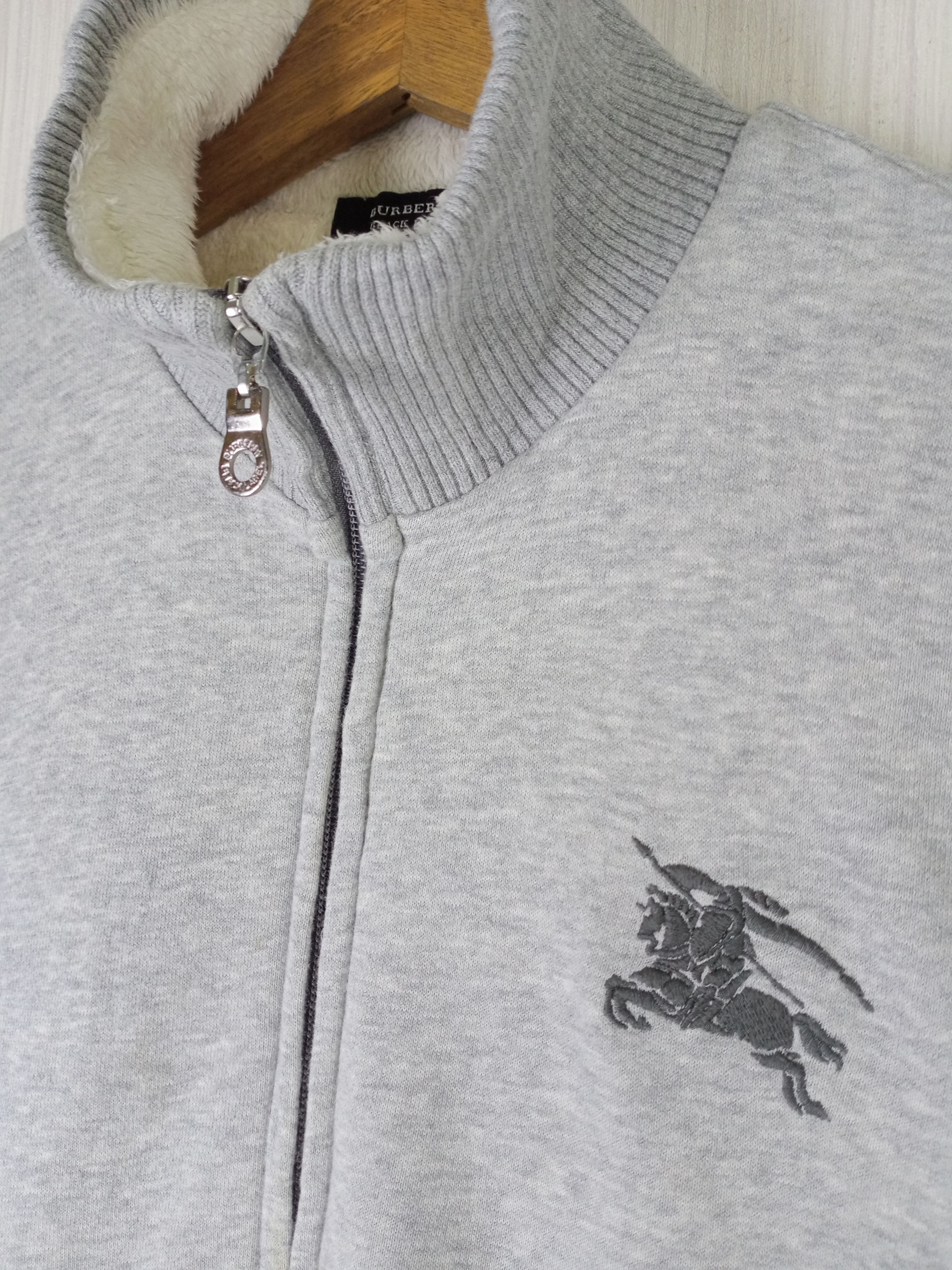 Burberry Vintage Burberry Black Label Medium Logo Zipper Sweatshirt Size US M / EU 48-50 / 2 - 4 Thumbnail