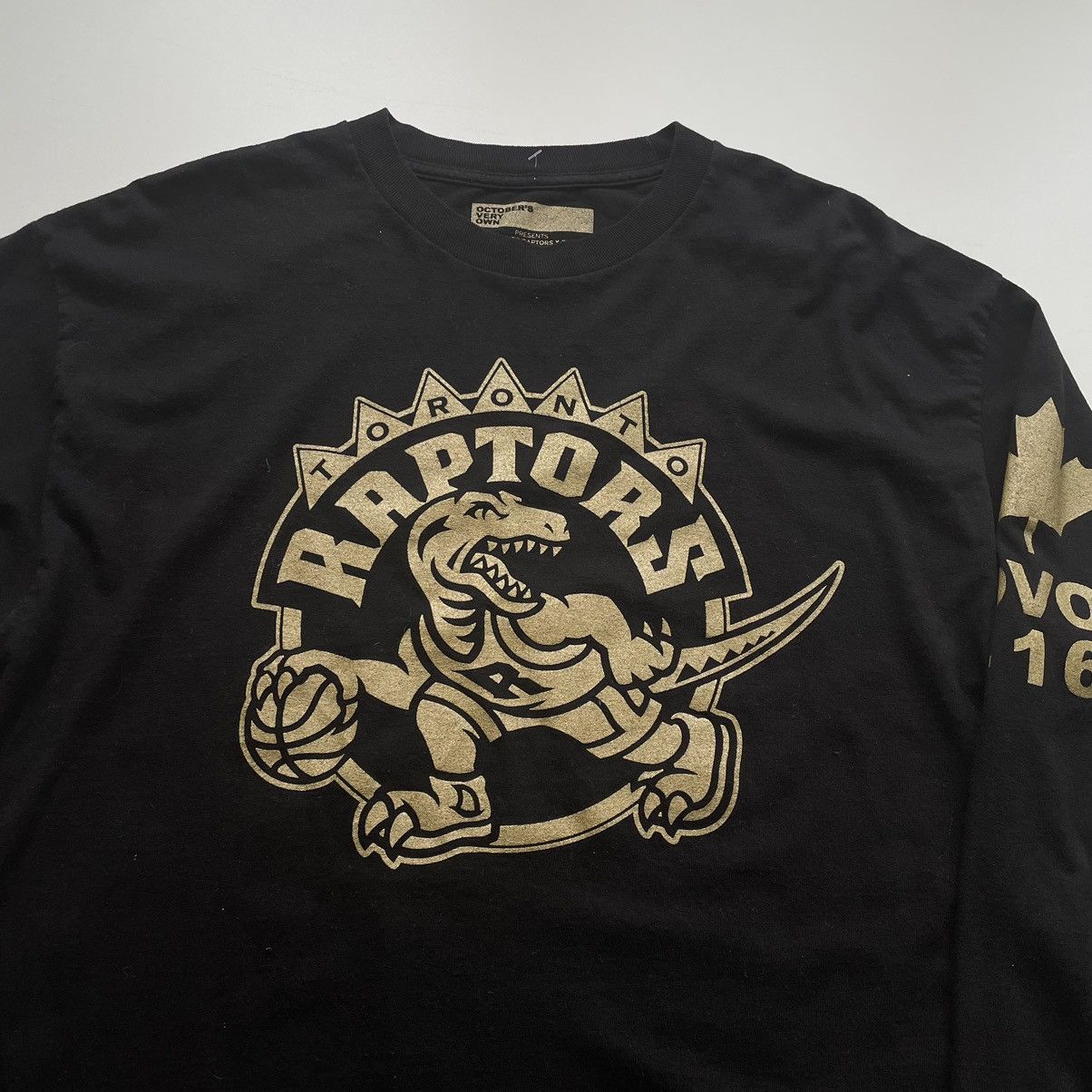 NBA Vintage 2000s Toronto Raptors OVO Graphic Long Sleeve Shirt Size US XL / EU 56 / 4 - 2 Thumbnail