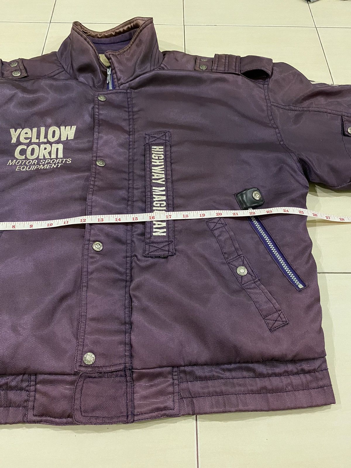 Vintage Vintage Yellow Corn big logo Racing jacket Size US L / EU 52-54 / 3 - 15 Thumbnail