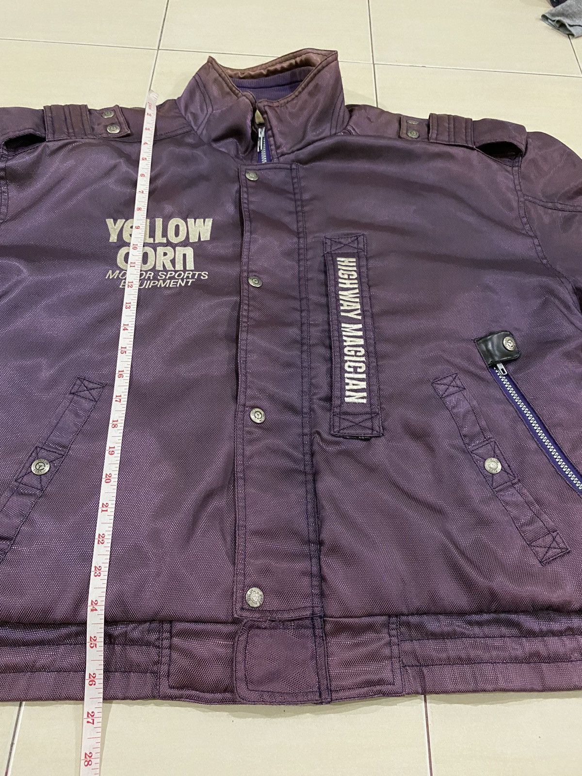 Vintage Vintage Yellow Corn big logo Racing jacket Size US L / EU 52-54 / 3 - 16 Thumbnail