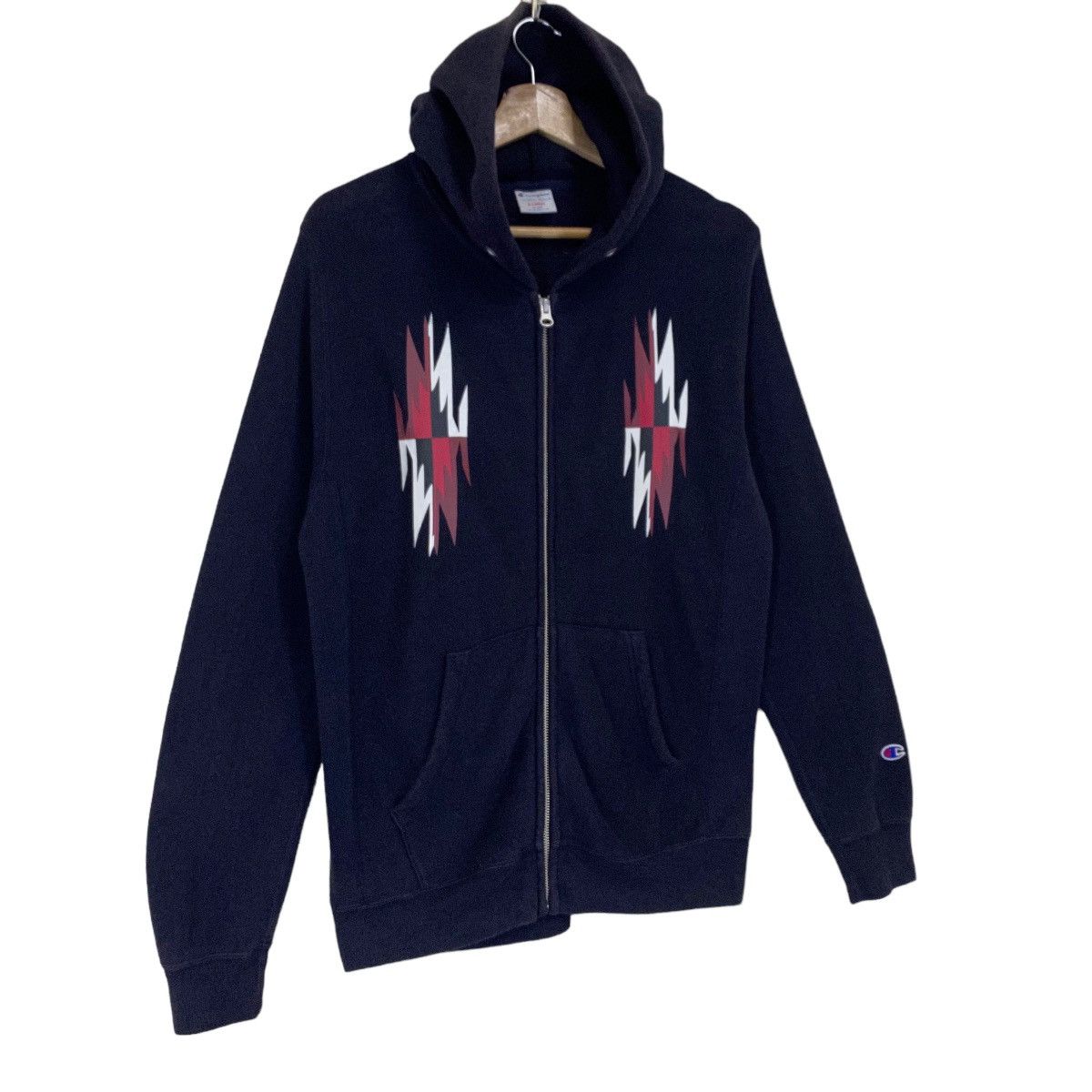 Champion Vintage Champion Navajo Native Big Logo Zipper Hoodies Size US XL / EU 56 / 4 - 2 Thumbnail
