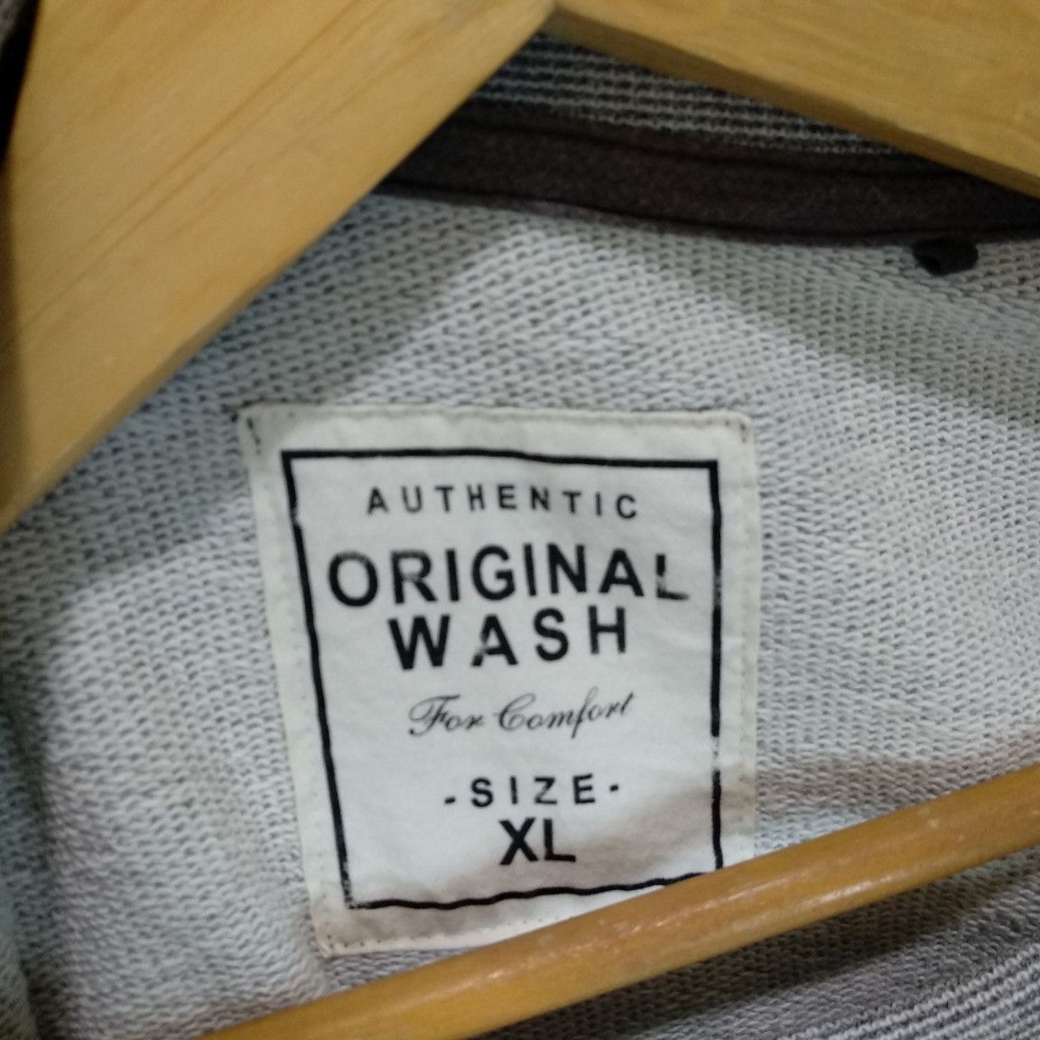 Uniqlo Vtg 2000's UNIQLO Plain Grey Sweatshirts Jumper Pullover Size US XL / EU 56 / 4 - 8 Thumbnail