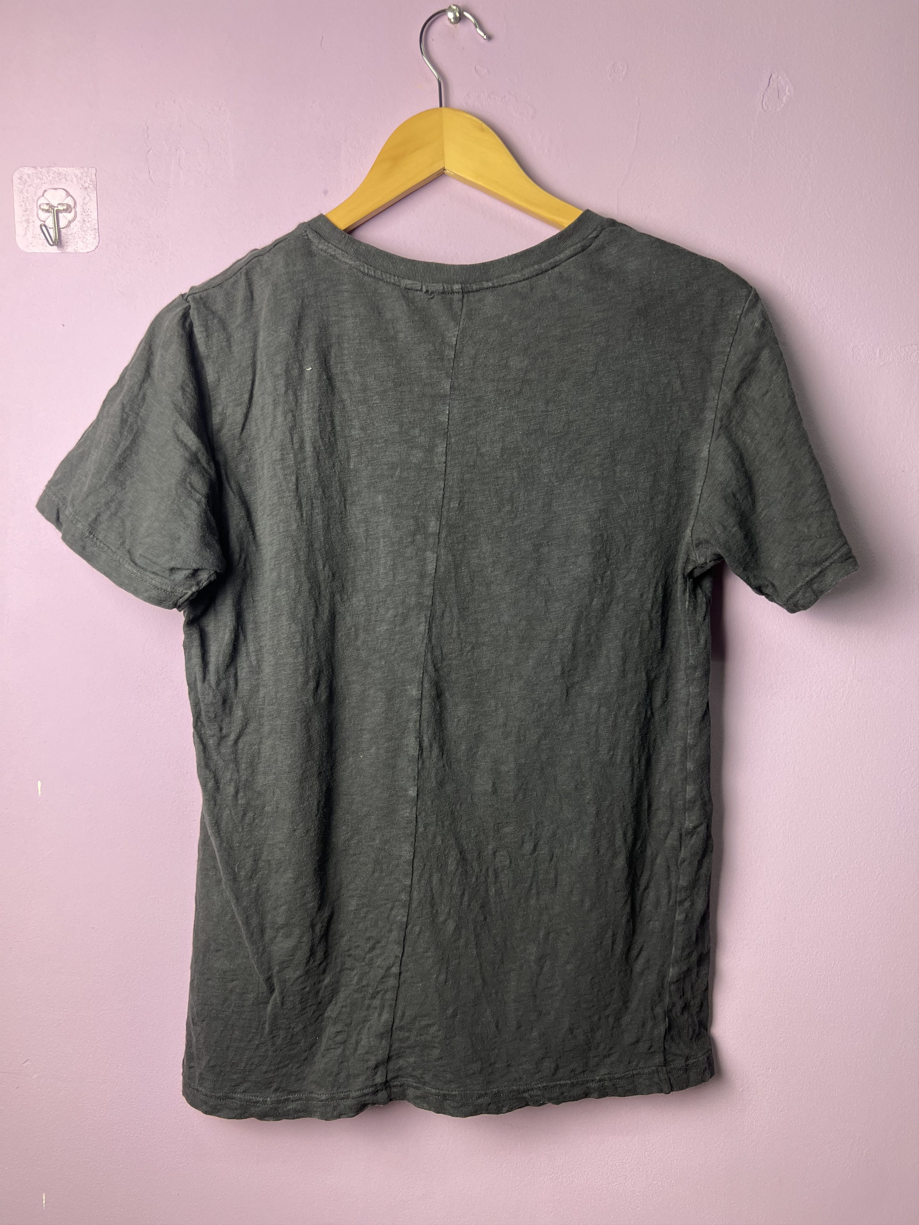 Japanese Brand 🔥Uniqlo Undercover UU Skulls Tees Size S / US 4 / IT 40 - 2 Thumbnail