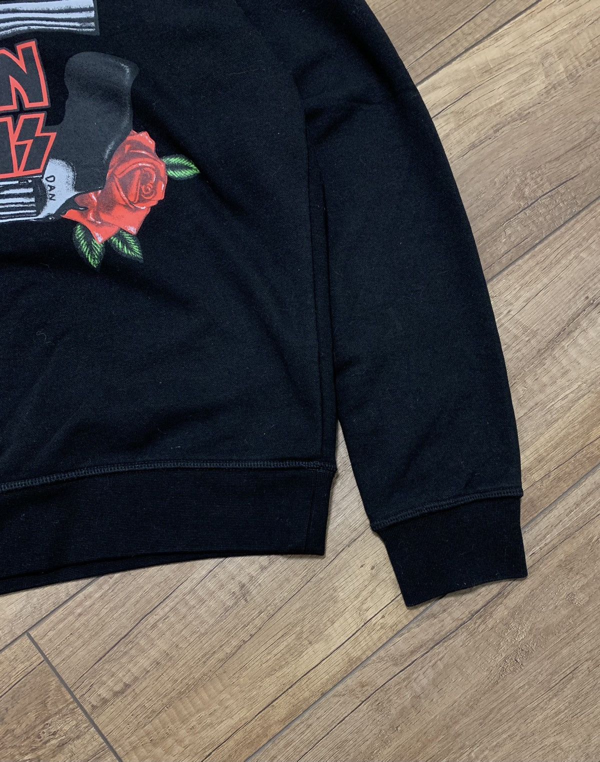 Dsquared2 RRP 450$ Dsquared2 Twin Guns Rose Overhead Hoodie Size US S / EU 44-46 / 1 - 6 Thumbnail