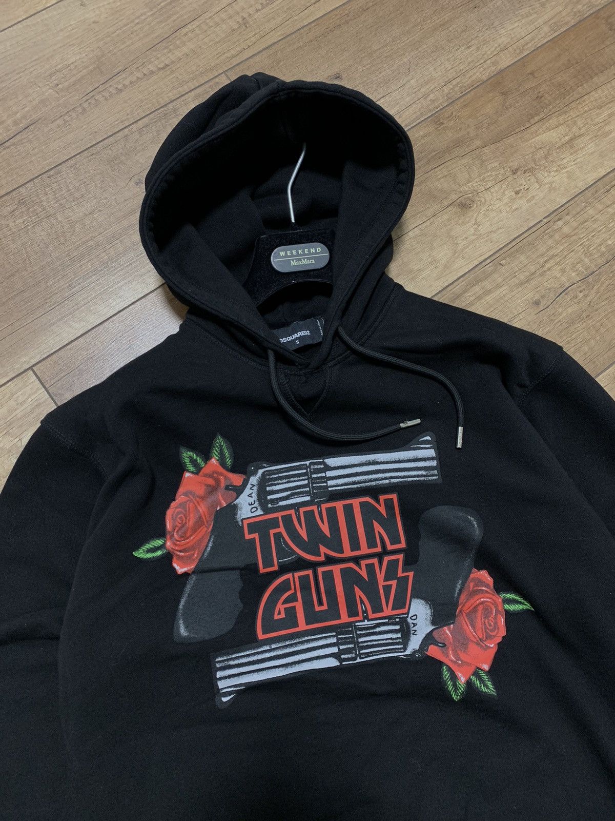 Dsquared2 RRP 450$ Dsquared2 Twin Guns Rose Overhead Hoodie Size US S / EU 44-46 / 1 - 7 Thumbnail