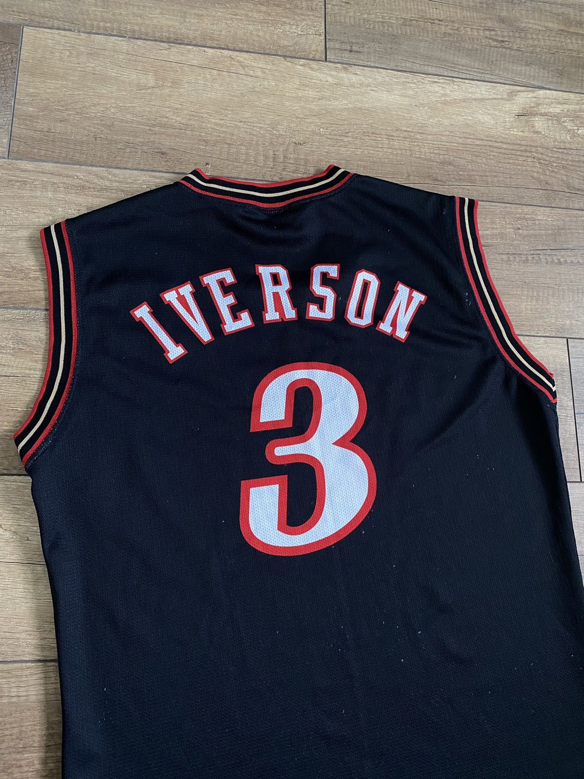 Champion Vintage Champion Iverson Philadelphia 76ers Jersey T Shirt Size US M / EU 48-50 / 2 - 7 Thumbnail