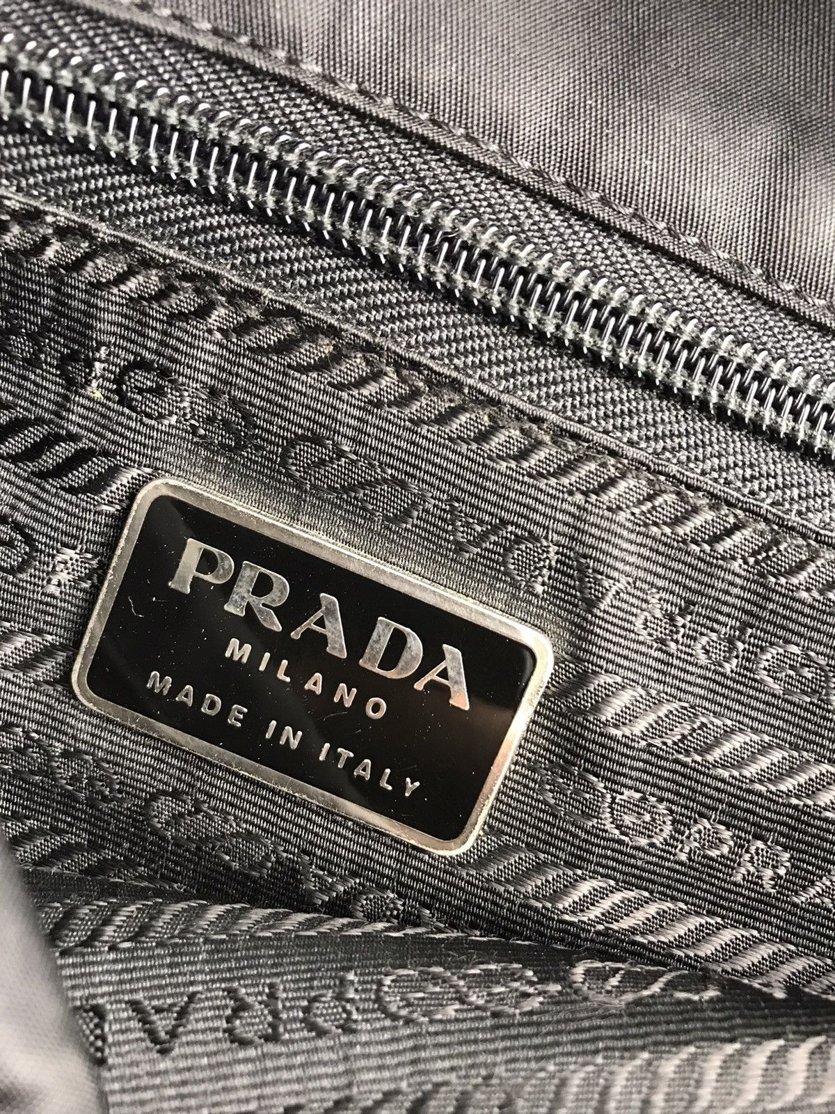 Prada ❌Last Drop❌ 🔥Rare🔥Auth Prada Nylon Mesengger bag crossbody Size ONE SIZE - 12 Thumbnail