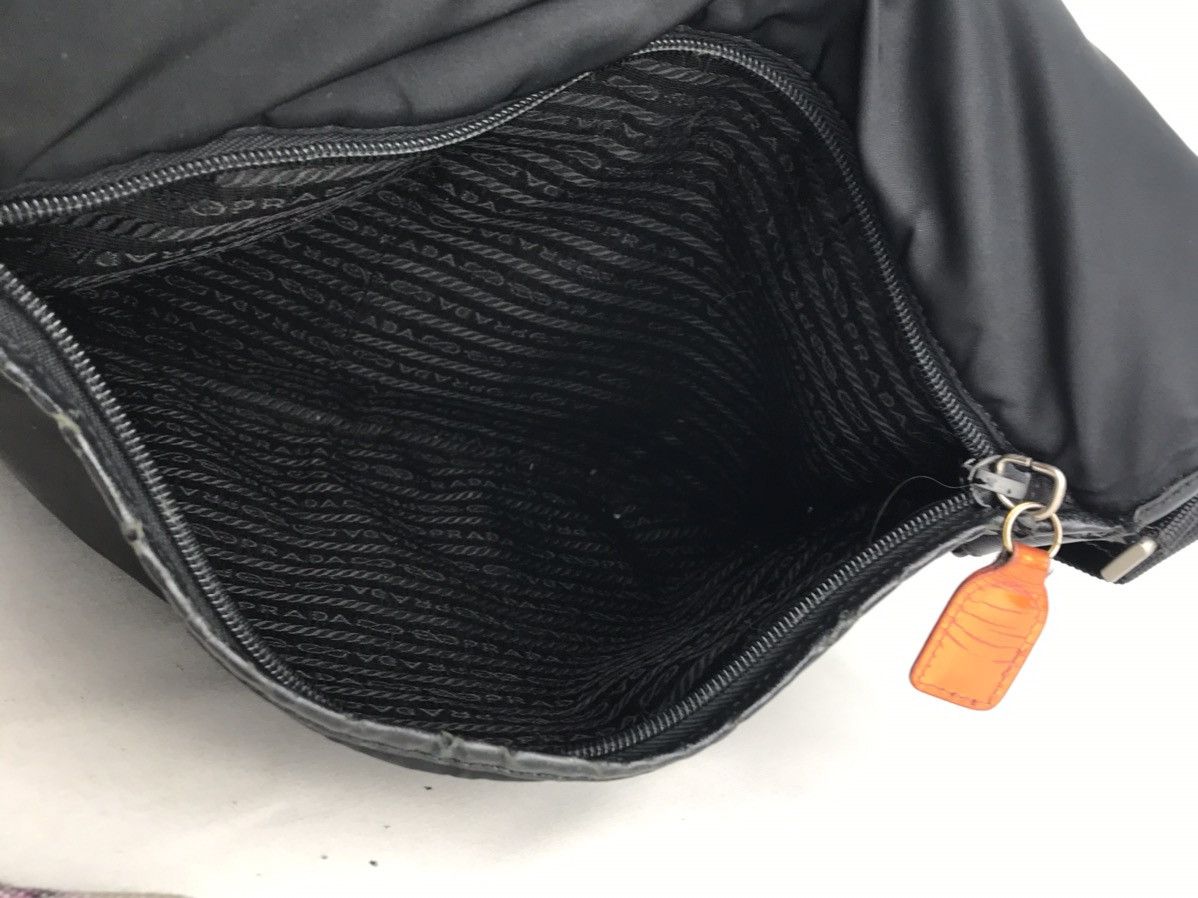 Prada ❌Last Drop❌ 🔥Rare🔥Auth Prada Nylon Mesengger bag crossbody Size ONE SIZE - 15 Thumbnail