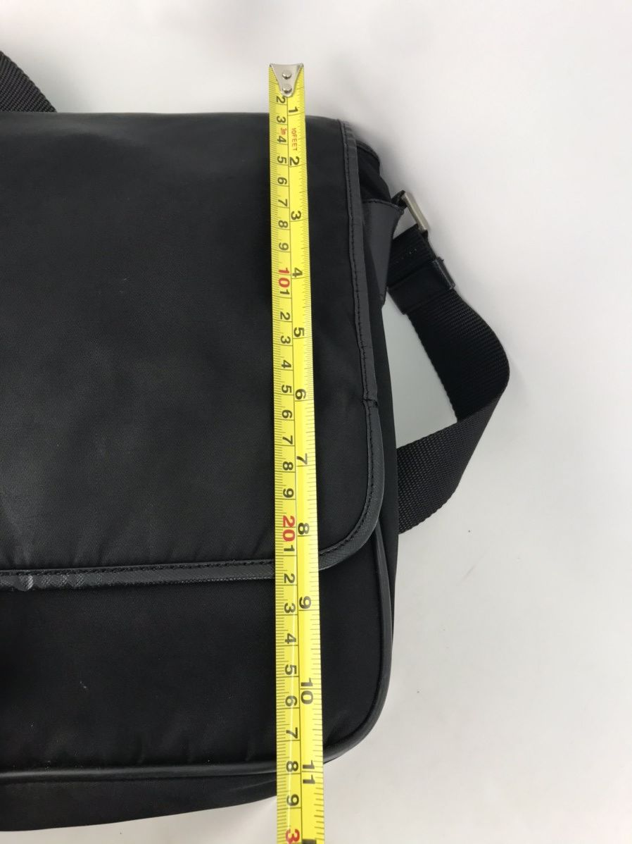 Prada ❌Last Drop❌ 🔥Rare🔥Auth Prada Nylon Mesengger bag crossbody Size ONE SIZE - 22 Thumbnail