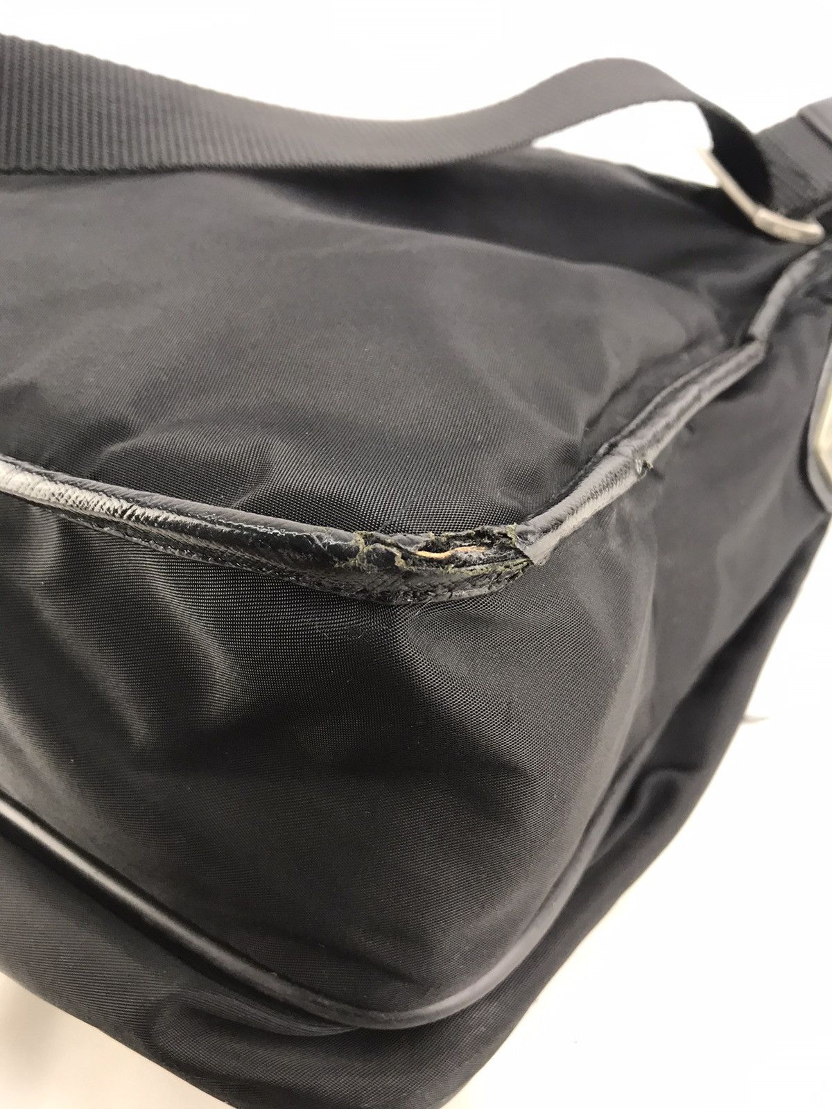 Prada ❌Last Drop❌ 🔥Rare🔥Auth Prada Nylon Mesengger bag crossbody Size ONE SIZE - 16 Thumbnail