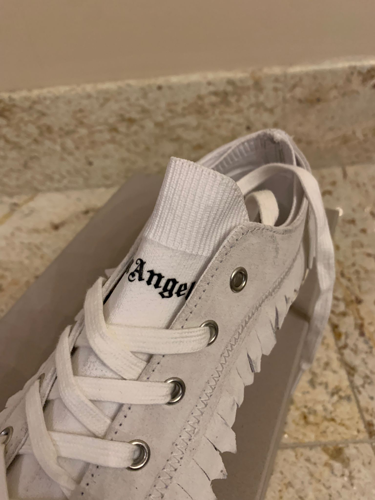 Palm Angels Fringe Low Top Sneakers in Black & White Size US 8 / EU 41 - 9 Thumbnail