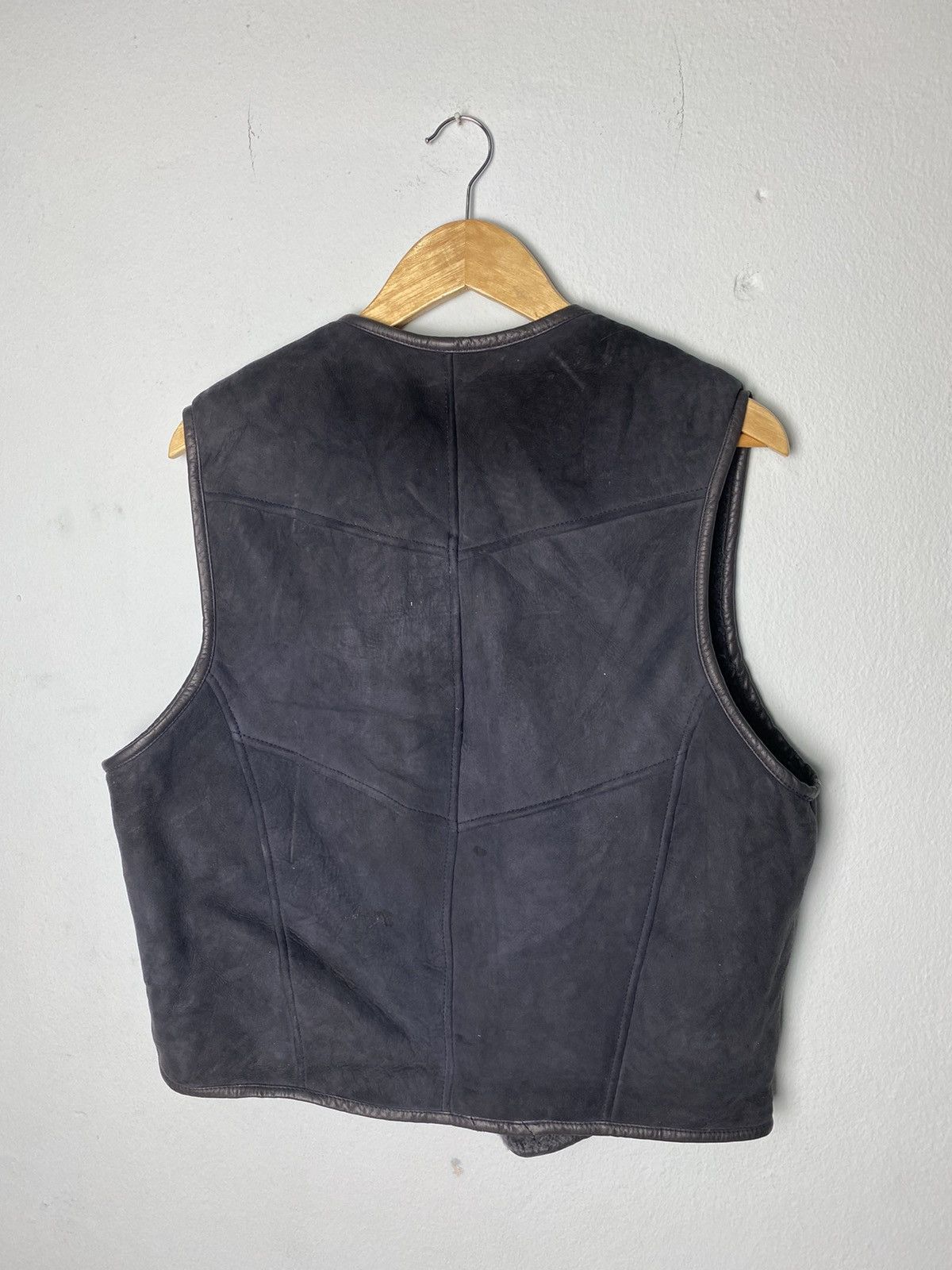 Man Made In Australia × Vintage Vintage Slink Skins Sherpa Vest Made In Australia Size US L / EU 52-54 / 3 - 4 Thumbnail