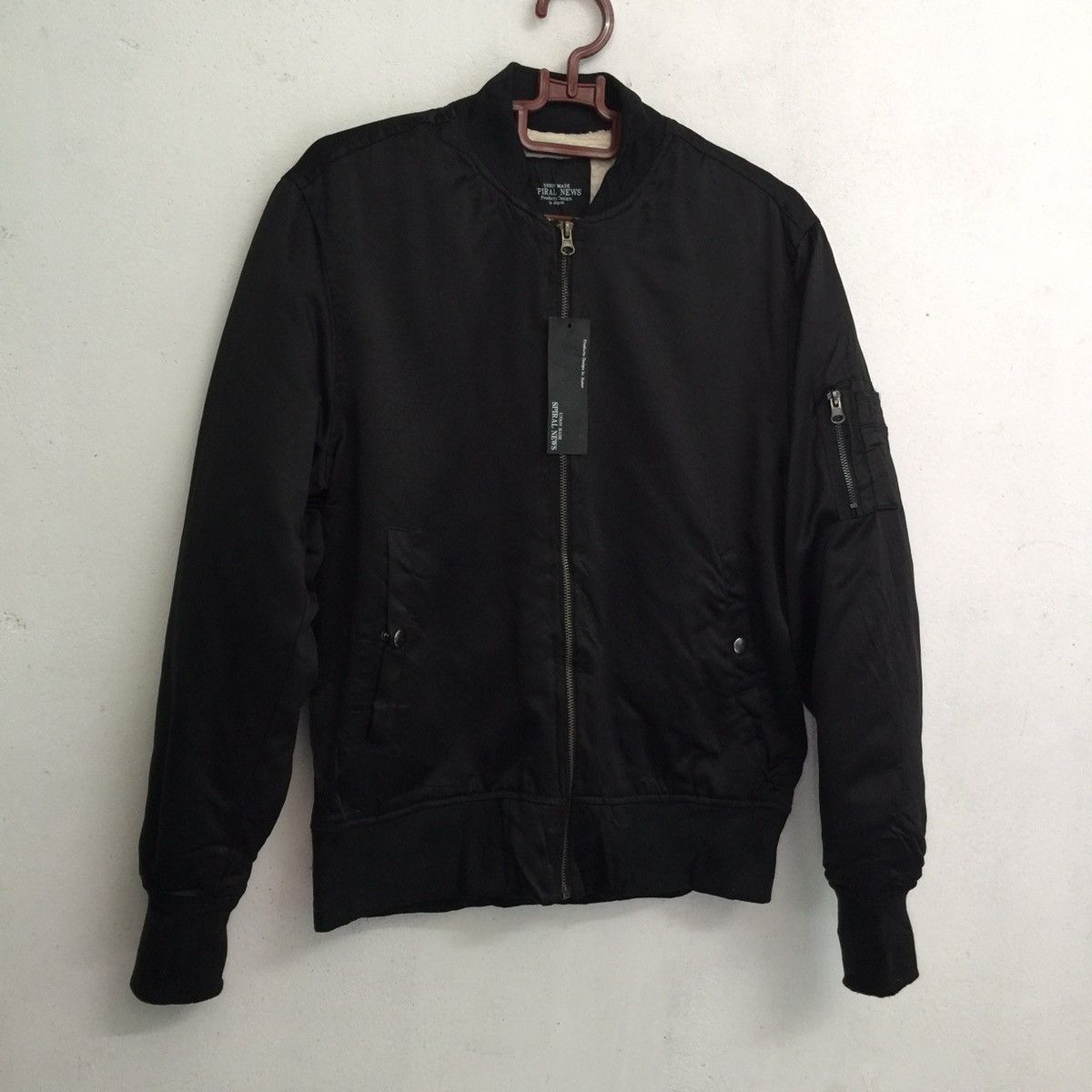 Japanese Brand Union Made Spiral News Product Design Japan Size US M / EU 48-50 / 2 - 4 Thumbnail