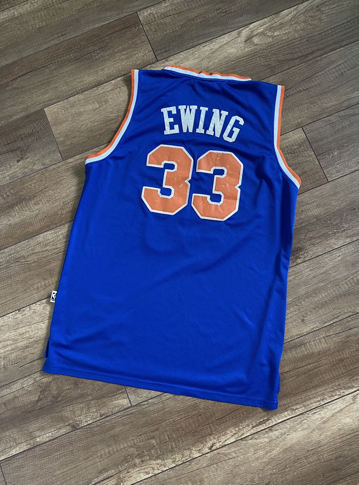 Adidas Vintage Adidas New York Knicks Jersey 33 Ewing NBA Size US XL / EU 56 / 4 - 4 Thumbnail