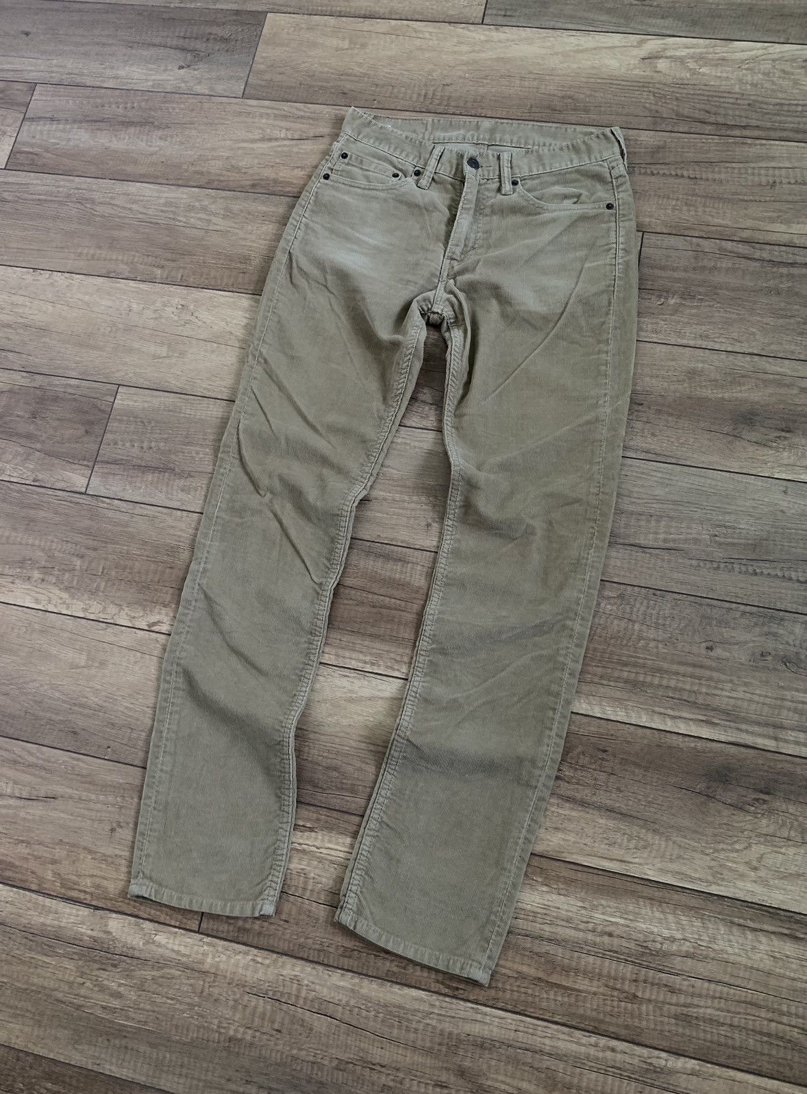 Levi's Vintage Style Levi's 511 Corduroy Beige Pants Trousers Size US 31 - 6 Thumbnail