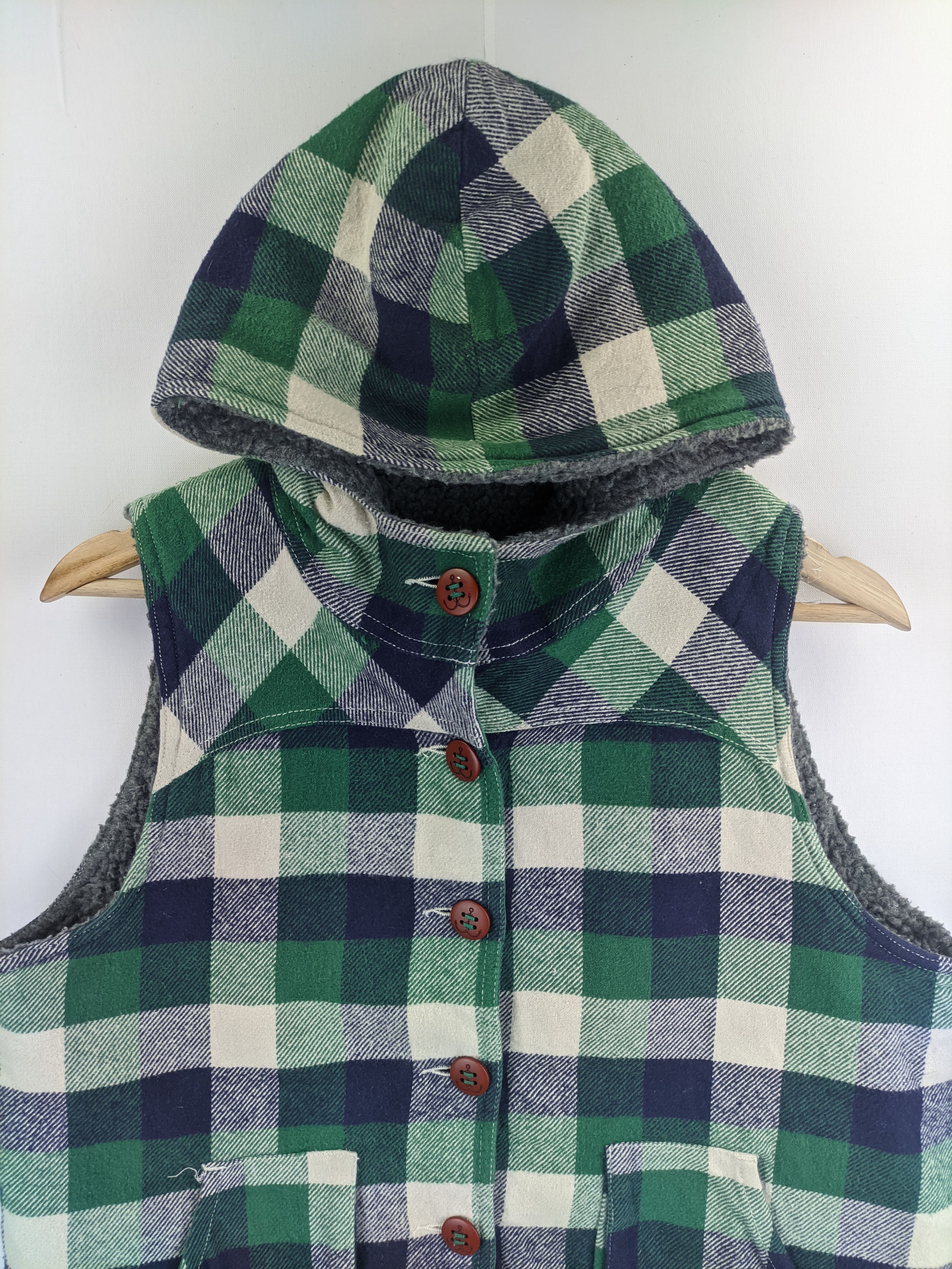 Japanese Brand Steals🔥Vest Hooded Sherpa Inner Checkered Size US M / EU 48-50 / 2 - 6 Thumbnail