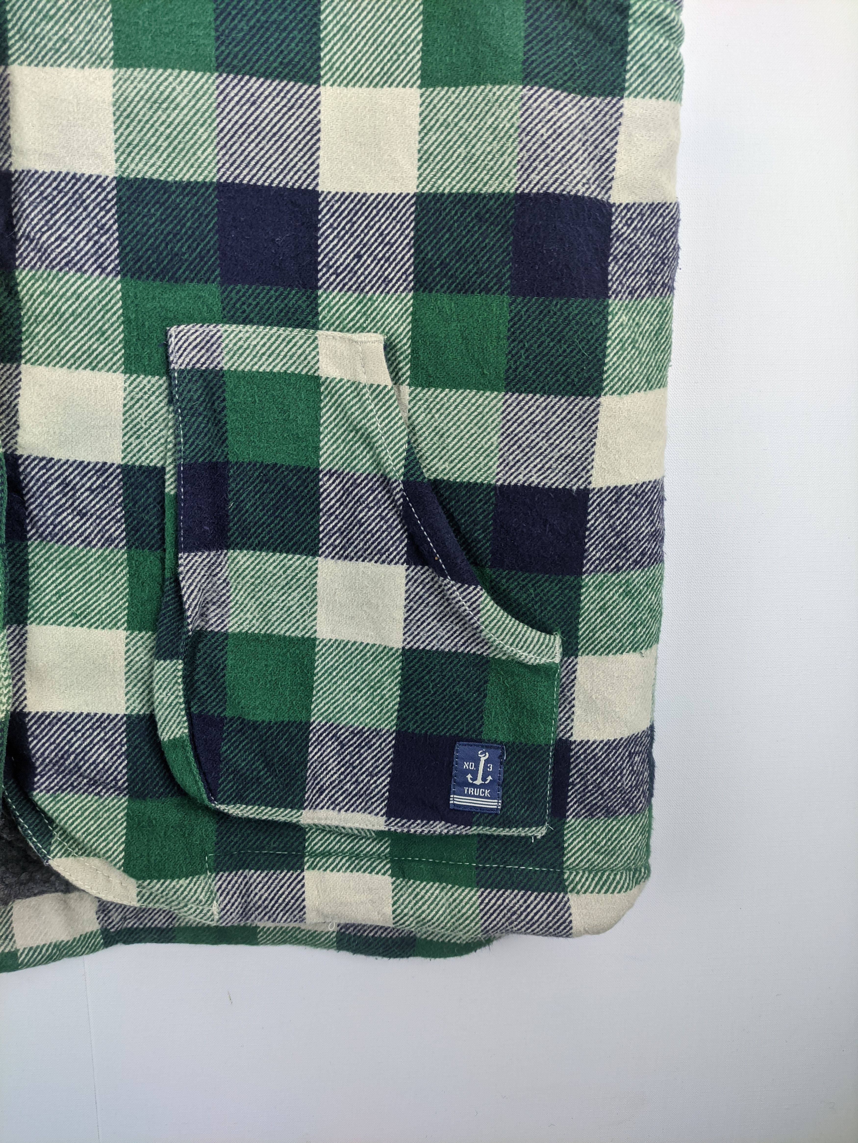 Japanese Brand Steals🔥Vest Hooded Sherpa Inner Checkered Size US M / EU 48-50 / 2 - 5 Thumbnail