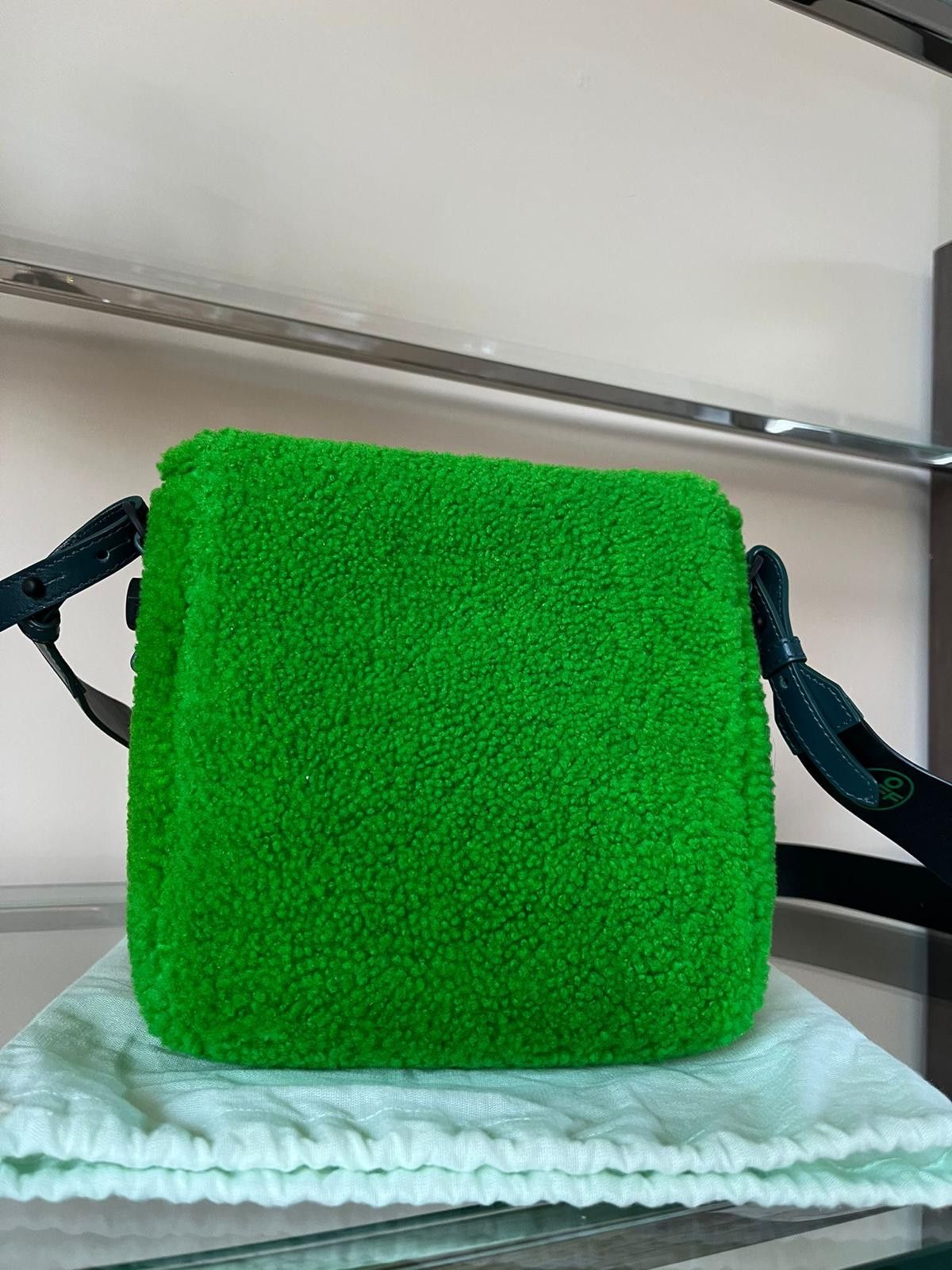 Off-White o1rshd1 Furry Cross Body Flap Bag in Green Size ONE SIZE - 12 Thumbnail