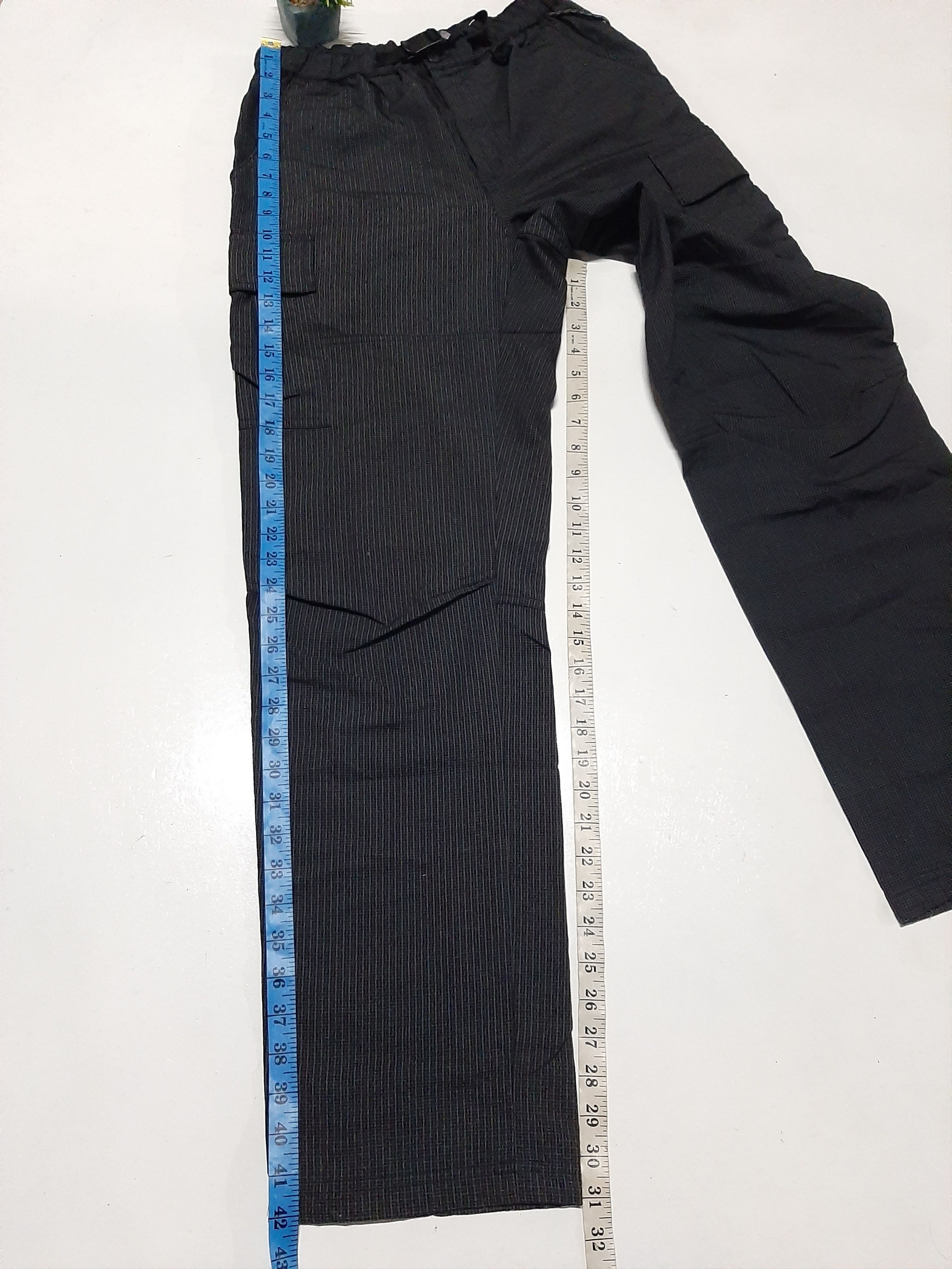 Columbia × Vintage VINTAGE COLUMBIA TITANIUM OUTDOOR CARGO MULTI POCKET PANT.. Size US 31 - 10 Thumbnail