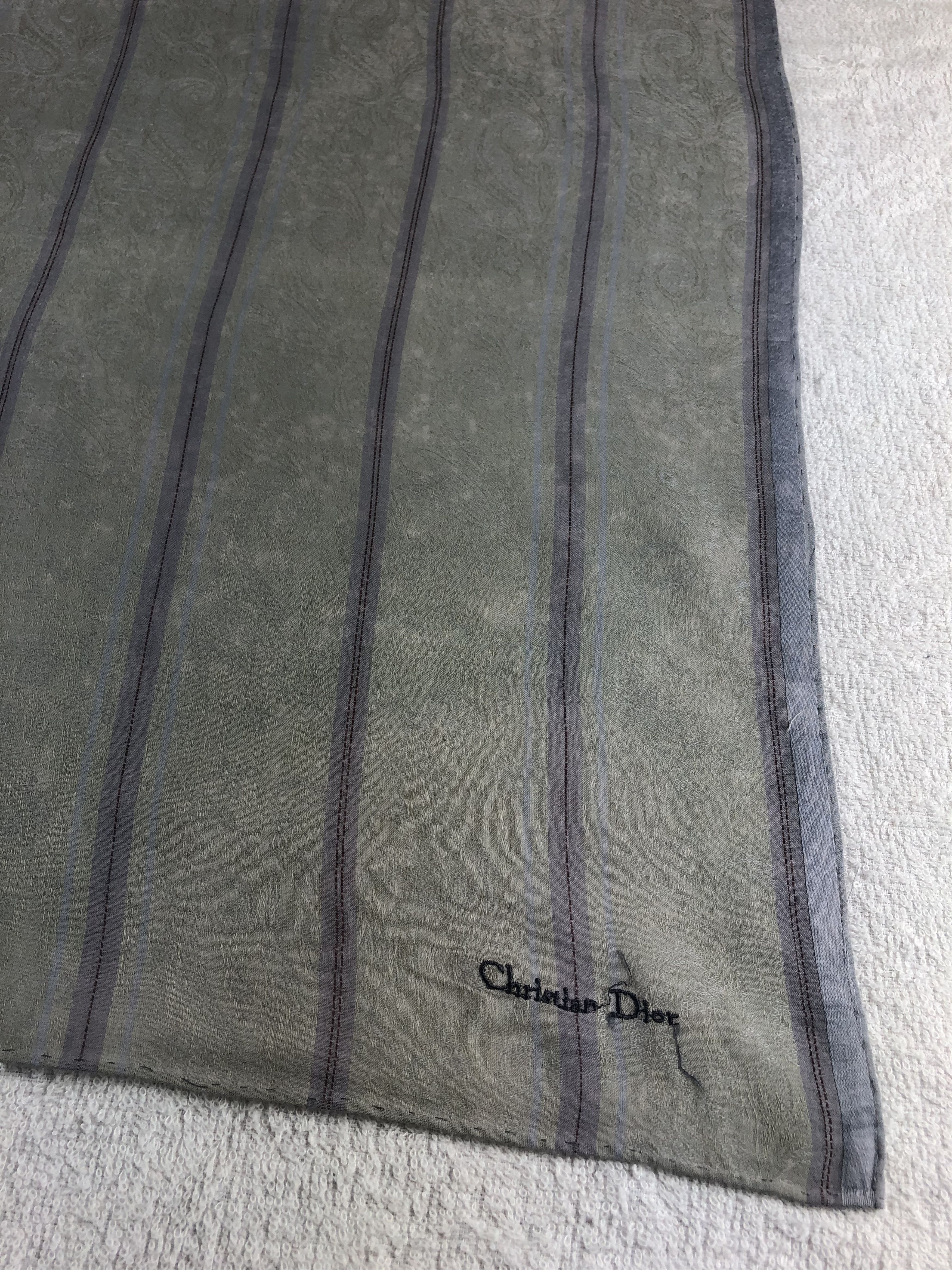Vintage Christian Dior Handkerchief / Bandana / Neckerchief C007 Size ONE SIZE - 6 Thumbnail