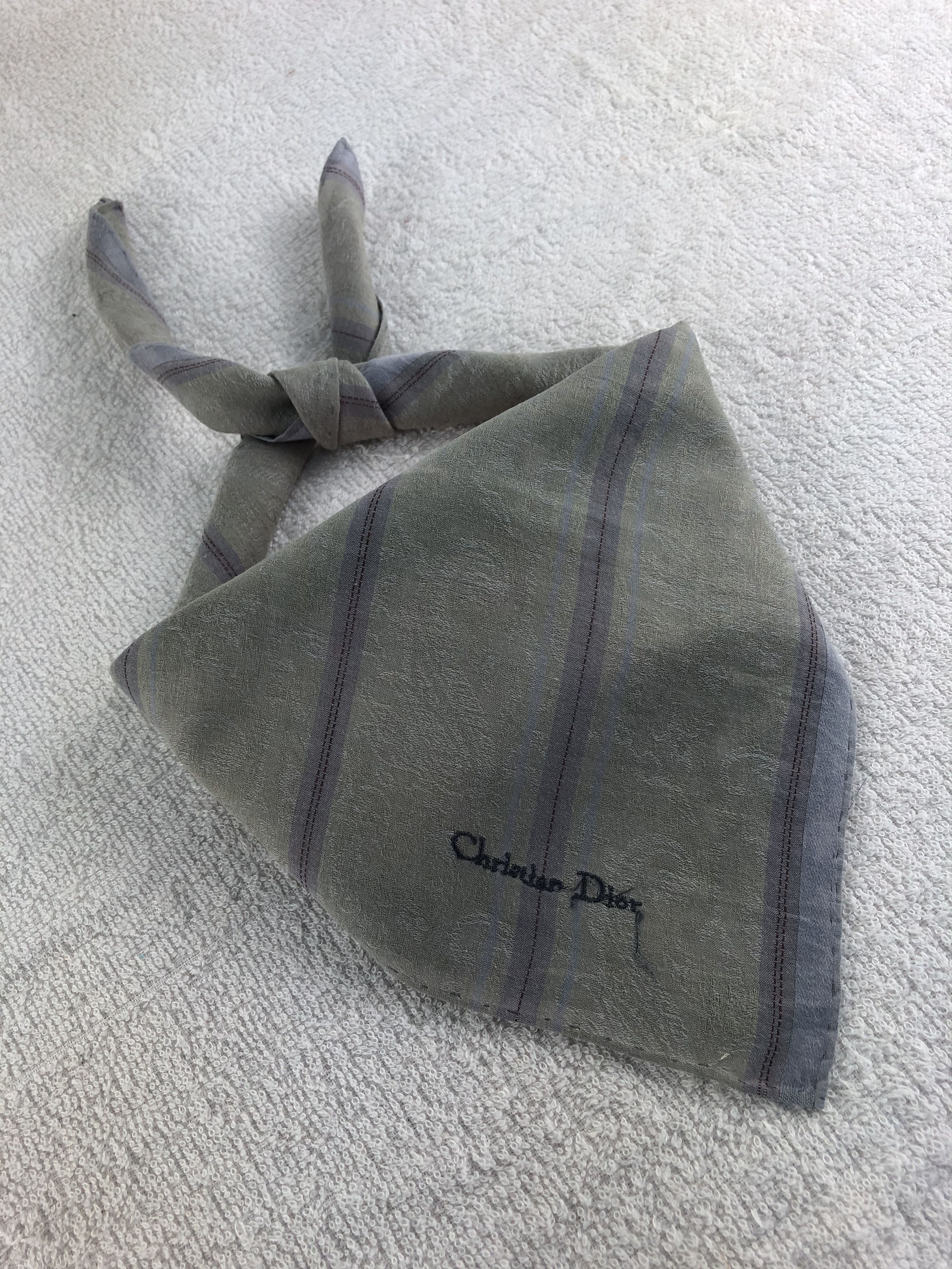 Vintage Christian Dior Handkerchief / Bandana / Neckerchief C007 Size ONE SIZE - 2 Thumbnail