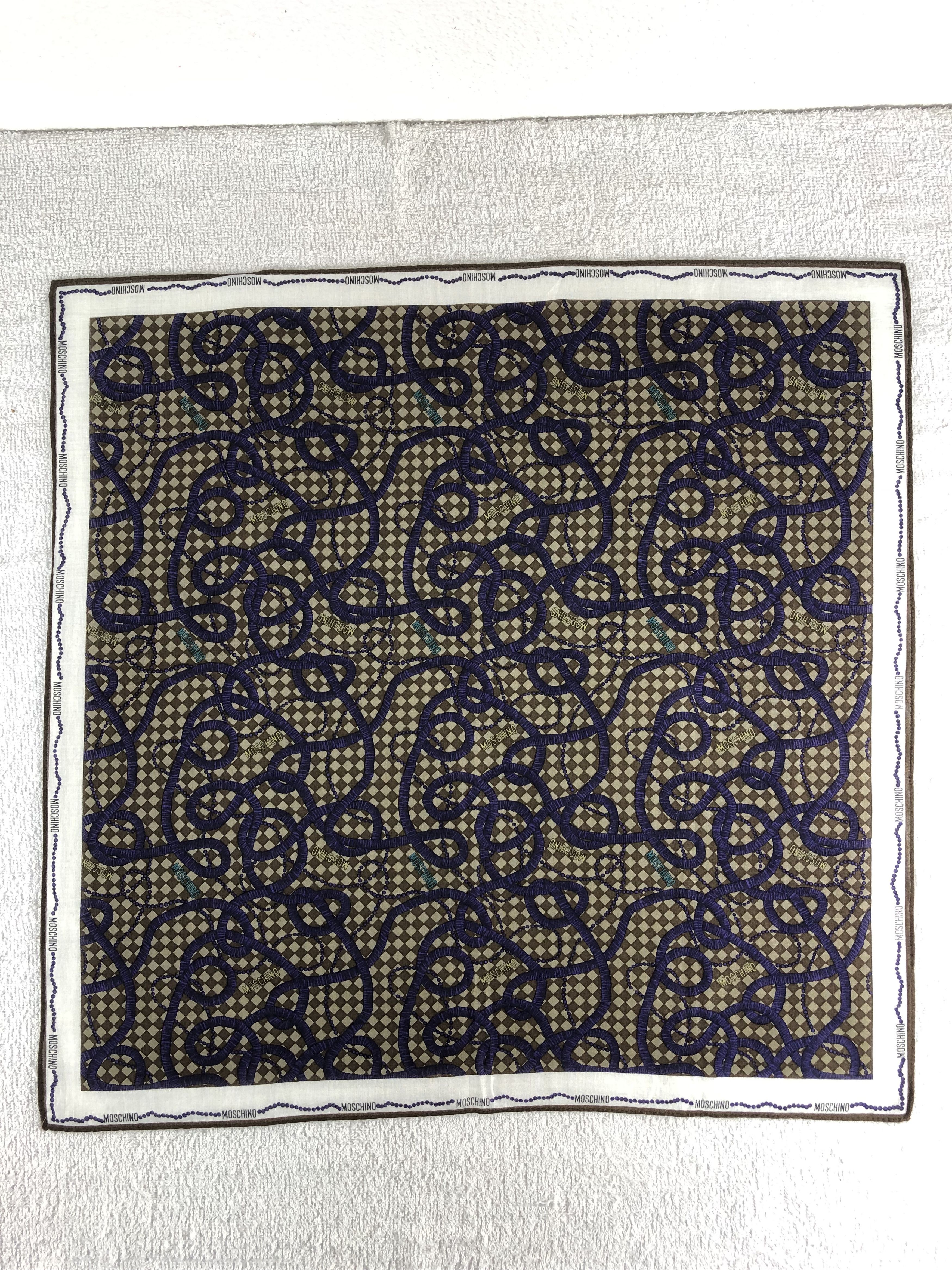 Vintage Moschino Handkerchief / Bandana / Neckerchief C004 Size ONE SIZE - 3 Thumbnail