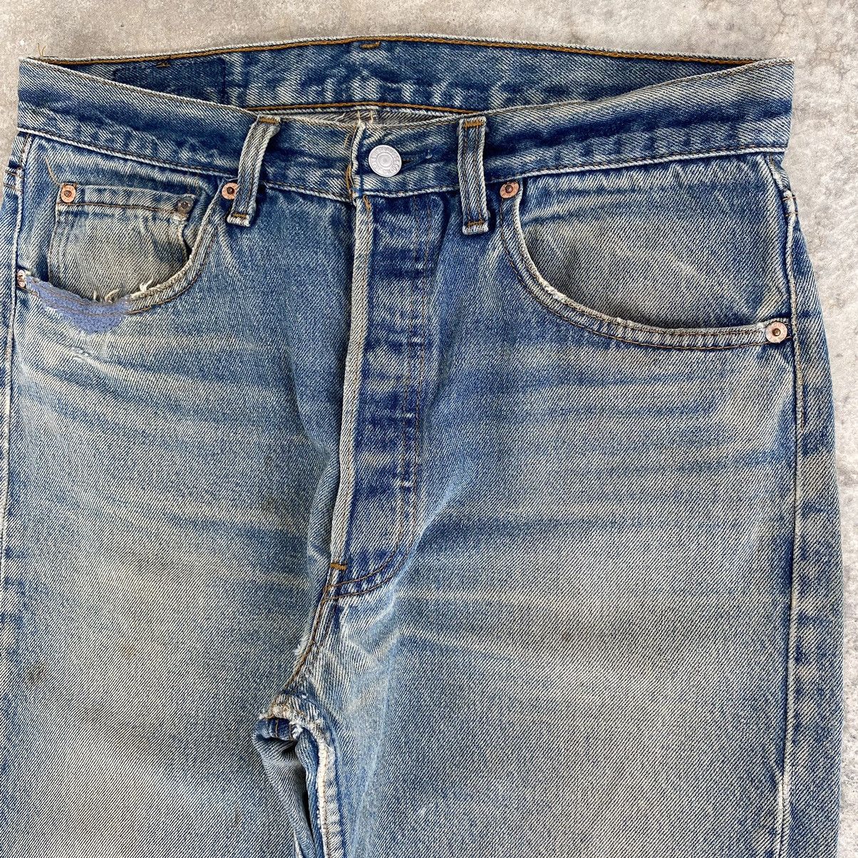 Levi's Vintage 1993 Levis 501 Muddy Blue Stonewashed Ripped Jeans Size US 31 - 10 Thumbnail