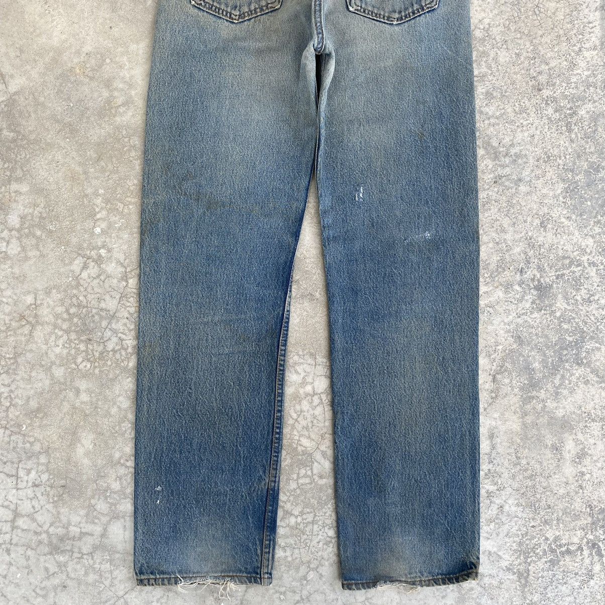 Levi's Vintage 1993 Levis 501 Muddy Blue Stonewashed Ripped Jeans Size US 31 - 17 Thumbnail