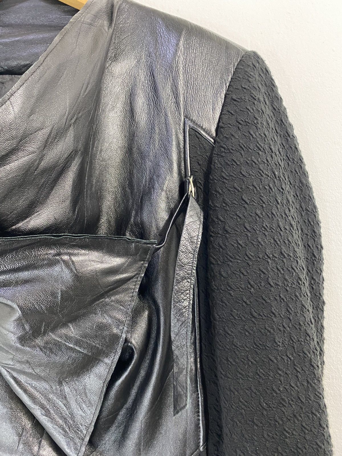 Helmut Lang Helmut lang hybrid Leather Jacket Rare Design Size US S / EU 44-46 / 1 - 8 Thumbnail