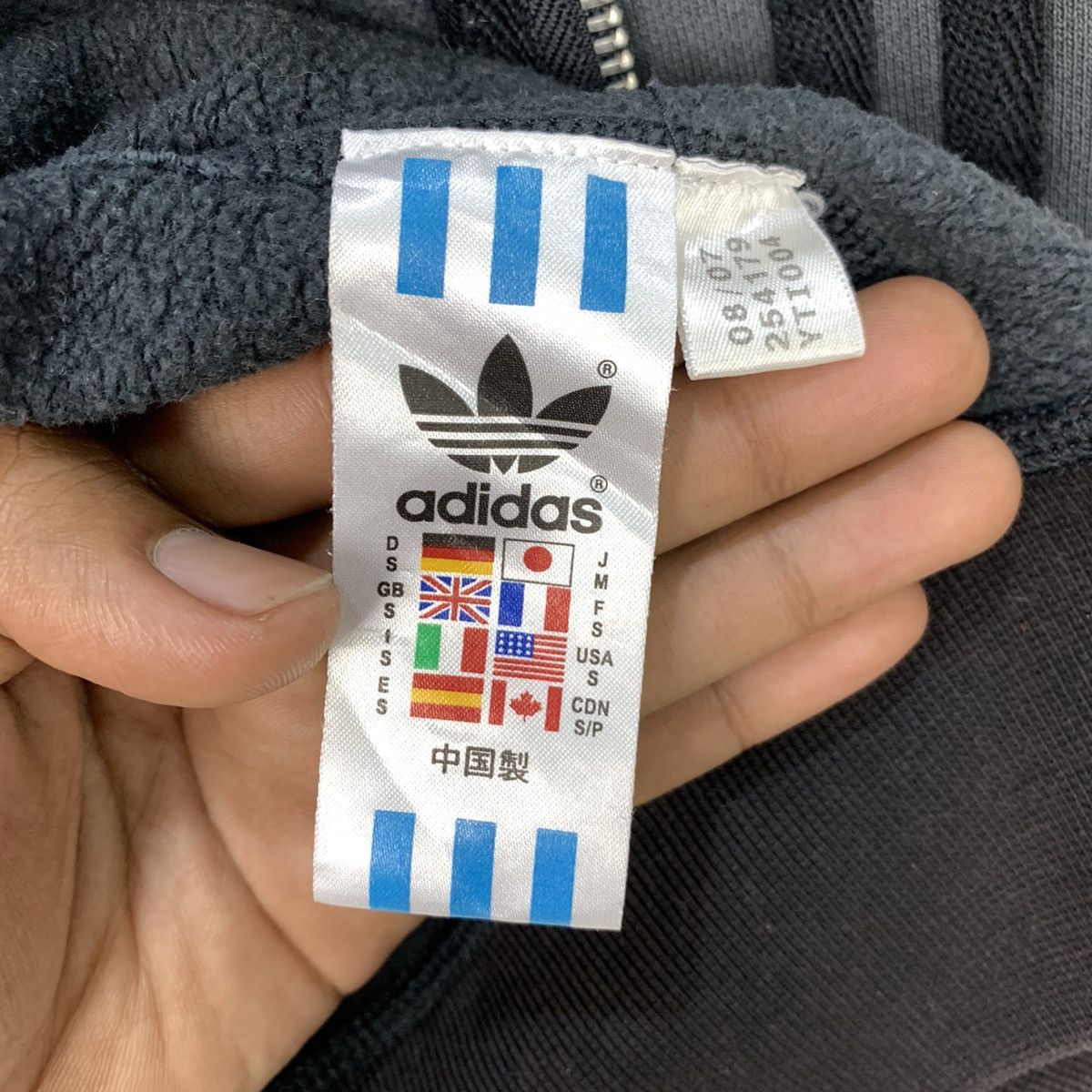 Adidas Vintag ADIDAS Stripe Blue Grey Zipper Sweater Hoodie Jacket Size US M / EU 48-50 / 2 - 19 Thumbnail