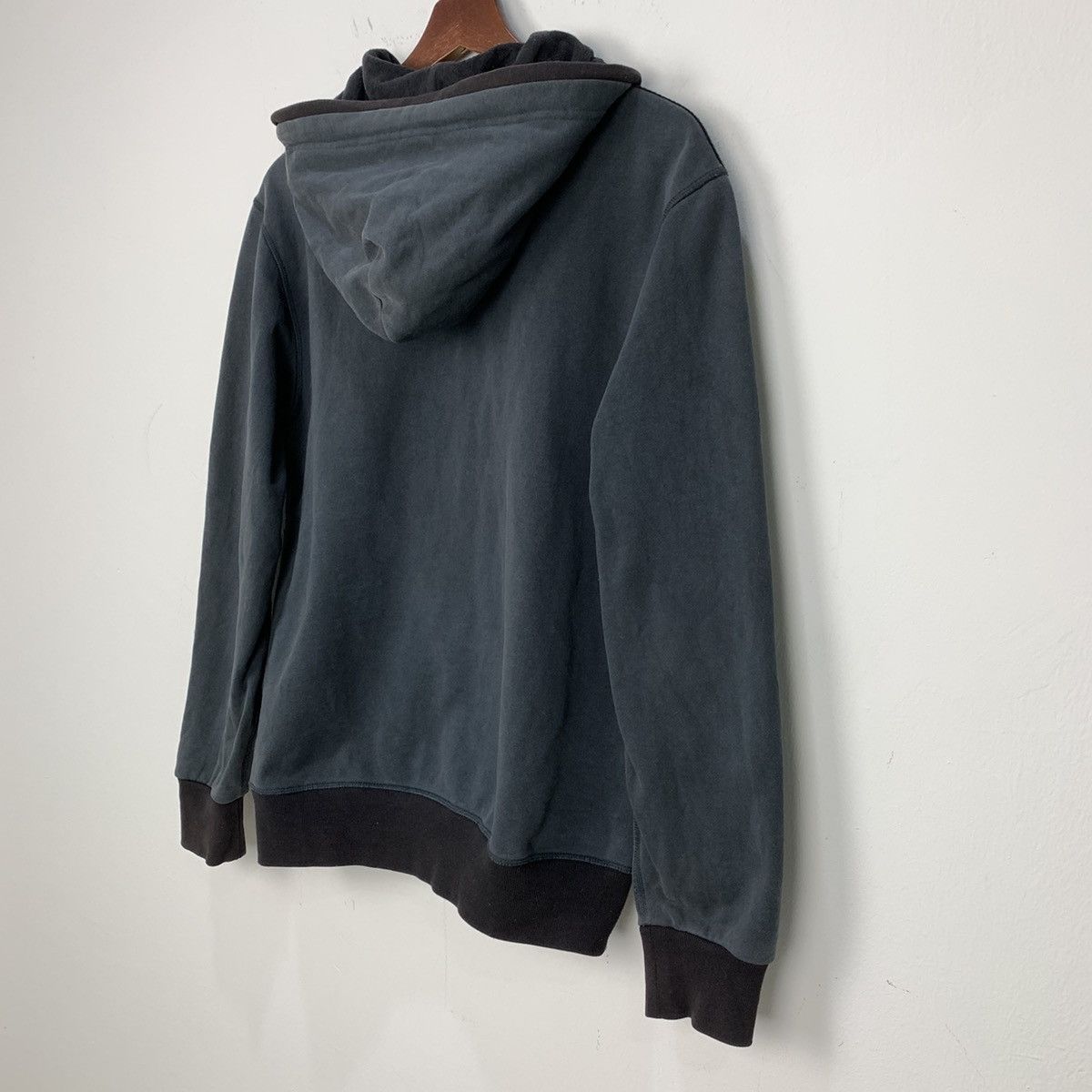 Adidas Vintag ADIDAS Stripe Blue Grey Zipper Sweater Hoodie Jacket Size US M / EU 48-50 / 2 - 25 Thumbnail