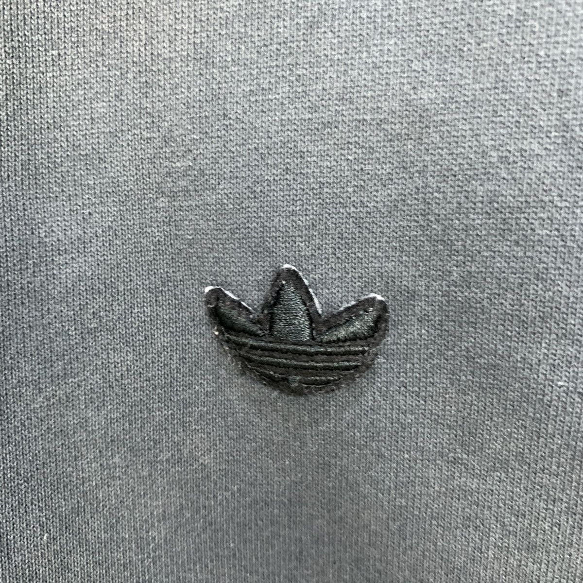 Adidas Vintag ADIDAS Stripe Blue Grey Zipper Sweater Hoodie Jacket Size US M / EU 48-50 / 2 - 11 Thumbnail