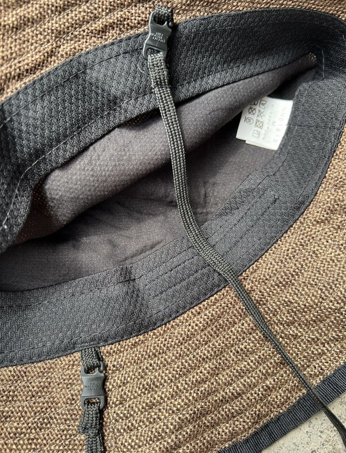 The North Face RARE TNF MESH OUTDOOR BUCKET HAT Size ONE SIZE - 25 Thumbnail