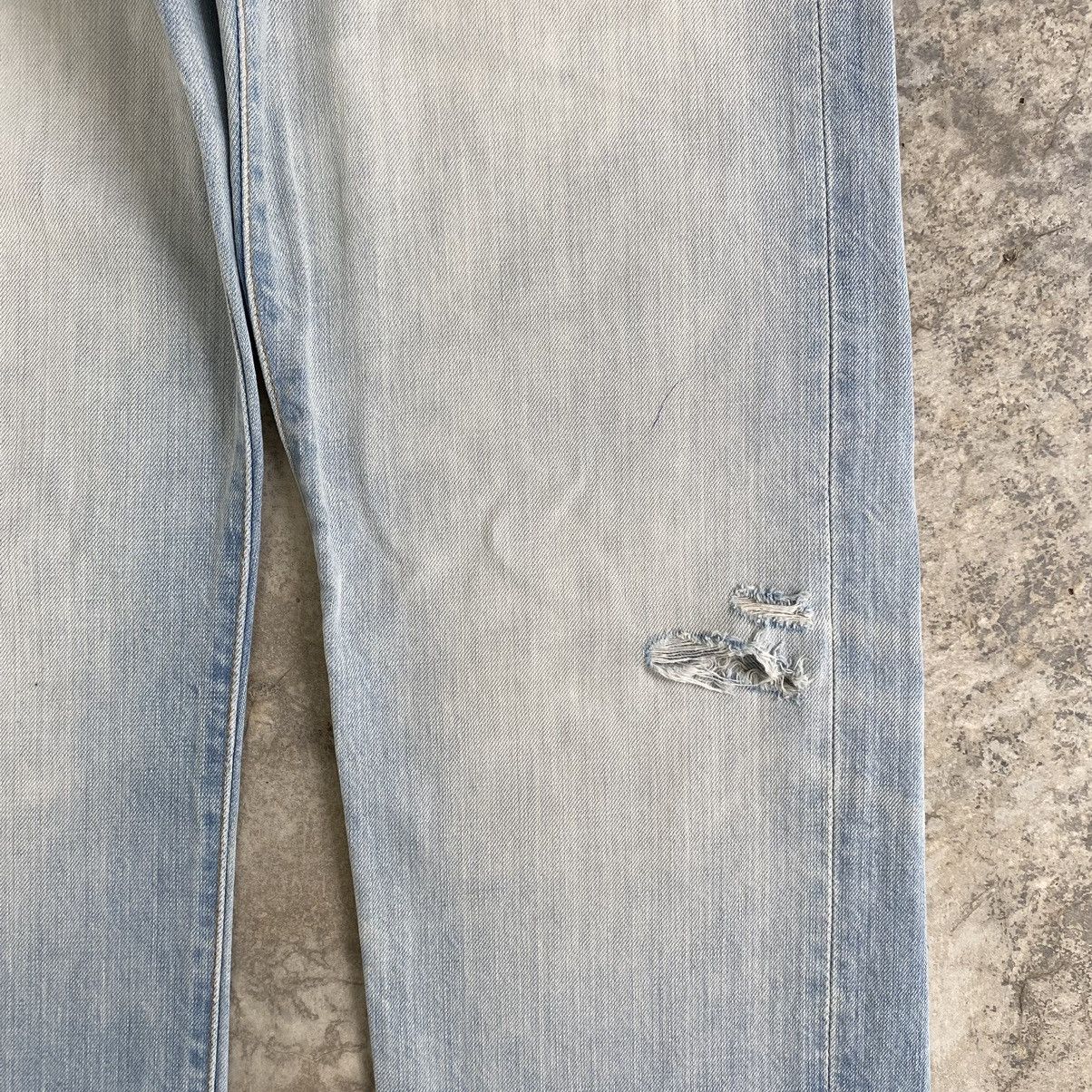 Levi's Size 31x32 Vintage Levis 501 Light Blue Ripped Jeans Size US 30 / EU 46 - 5 Thumbnail