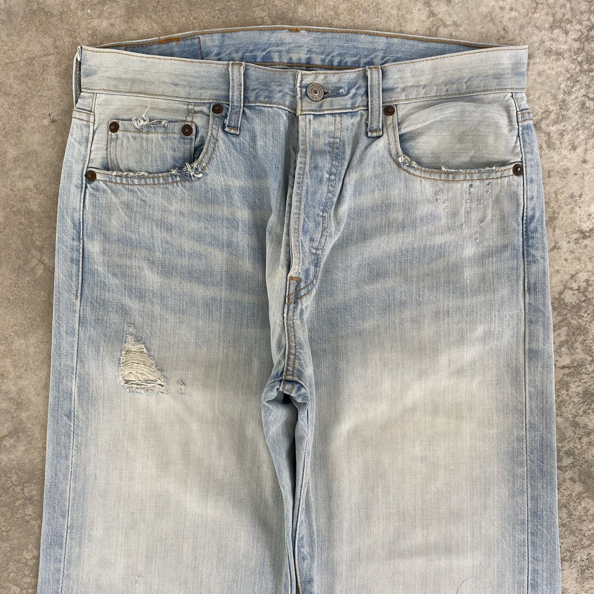 Levi's Size 31x32 Vintage Levis 501 Light Blue Ripped Jeans Size US 30 / EU 46 - 7 Thumbnail