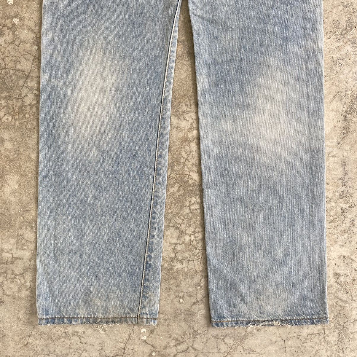 Levi's Size 31x32 Vintage Levis 501 Light Blue Ripped Jeans Size US 30 / EU 46 - 17 Thumbnail