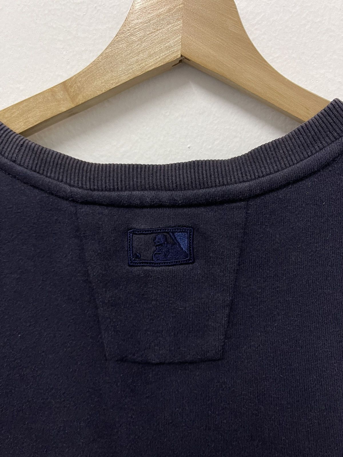 Japanese Brand × MLB × Vintage Vintage MLB Phillies Baseball Crewneck Sweatshirt Size US L / EU 52-54 / 3 - 6 Thumbnail