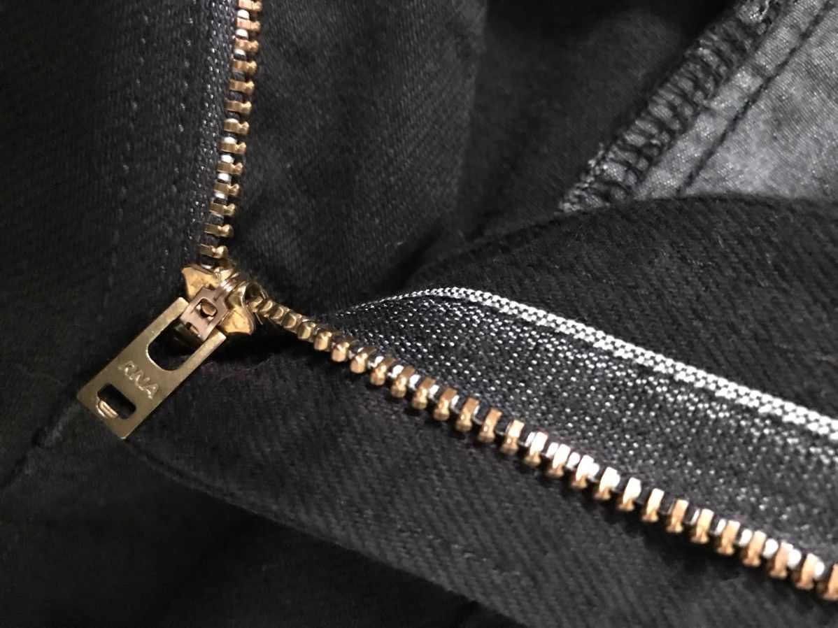 Japanese Brand RNA INC Big Pockets Design Cropped Black Denim Jeans Size US 30 / EU 46 - 17 Thumbnail