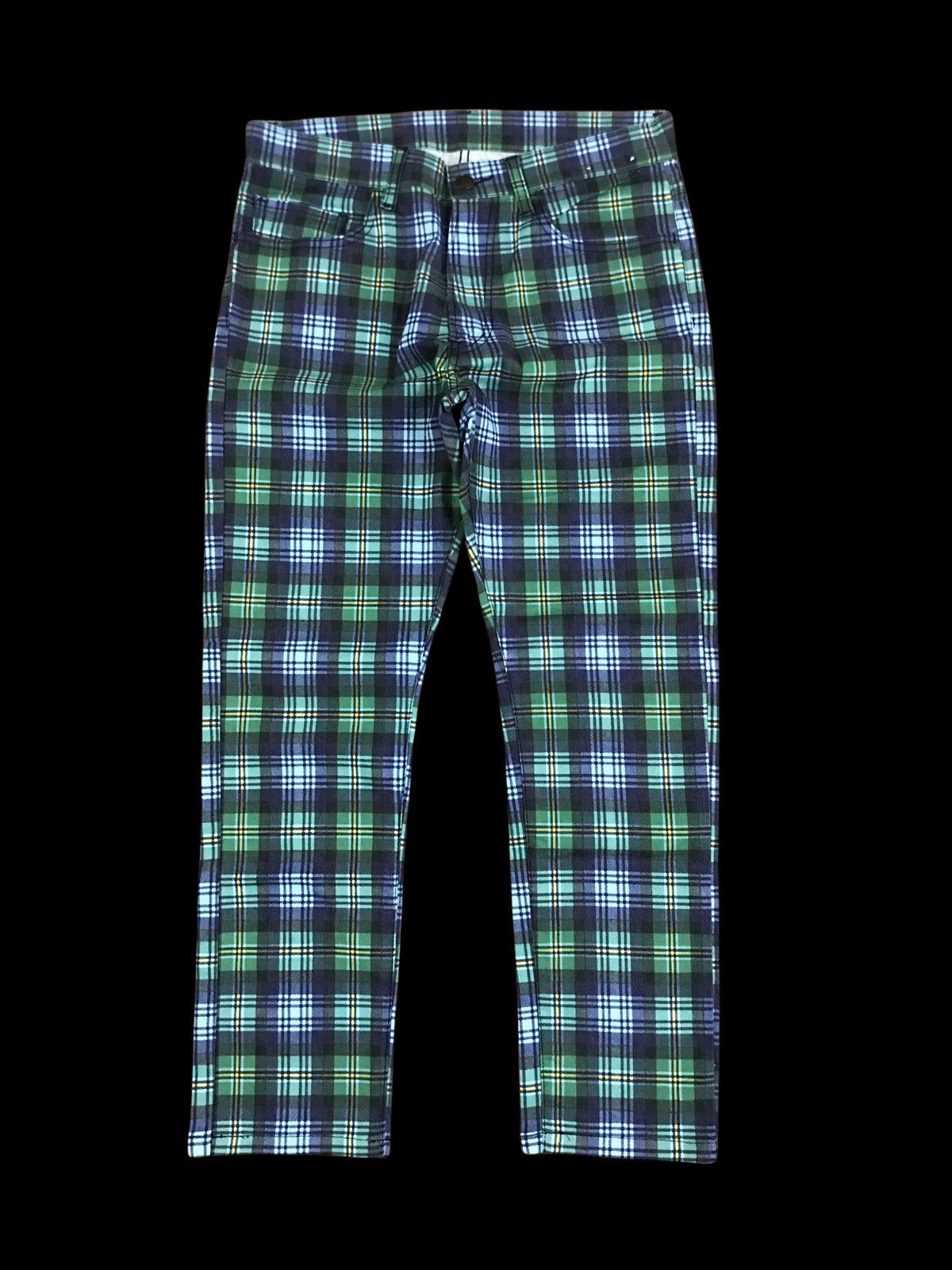 Uniqlo Uniqlo Green Tartan Pants Size US 30 / EU 46 - 1 Thumbnail