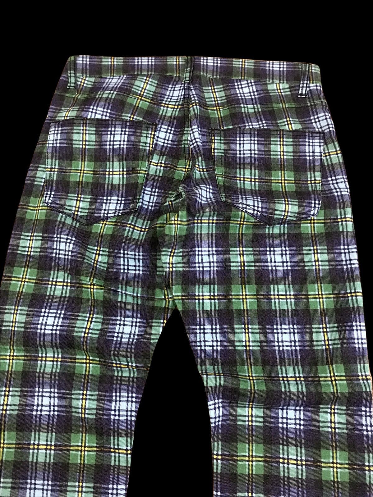 Uniqlo Uniqlo Green Tartan Pants Size US 30 / EU 46 - 4 Thumbnail