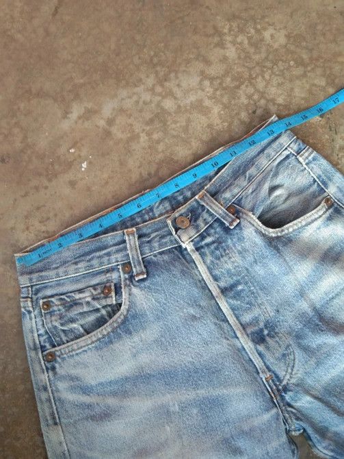 Levi's 80s Vintage Levi's 501 Made In USA Repaired Distressed Jeans Size US 27 - 10 Thumbnail