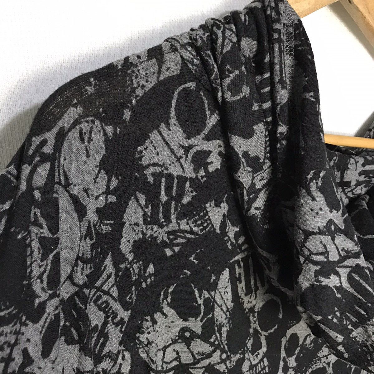 Japanese Brand Dig deep skull overprint hoodie Size US XL / EU 56 / 4 - 4 Thumbnail